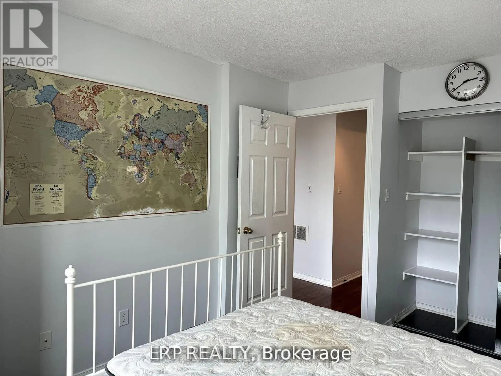 #301 51 BAFFIN CRESCENT - Image 7