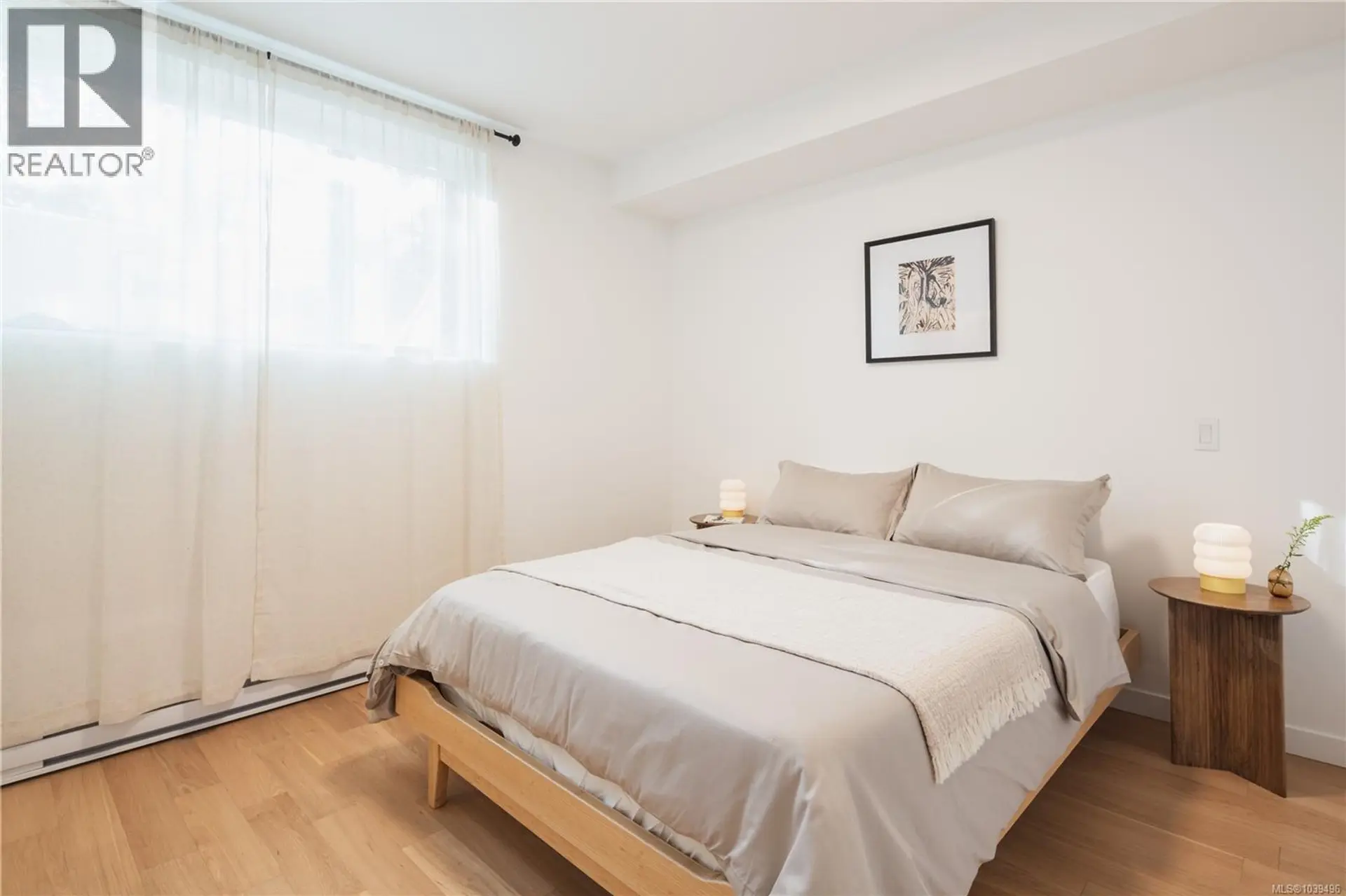 #3 909 Redfern St - Image 11