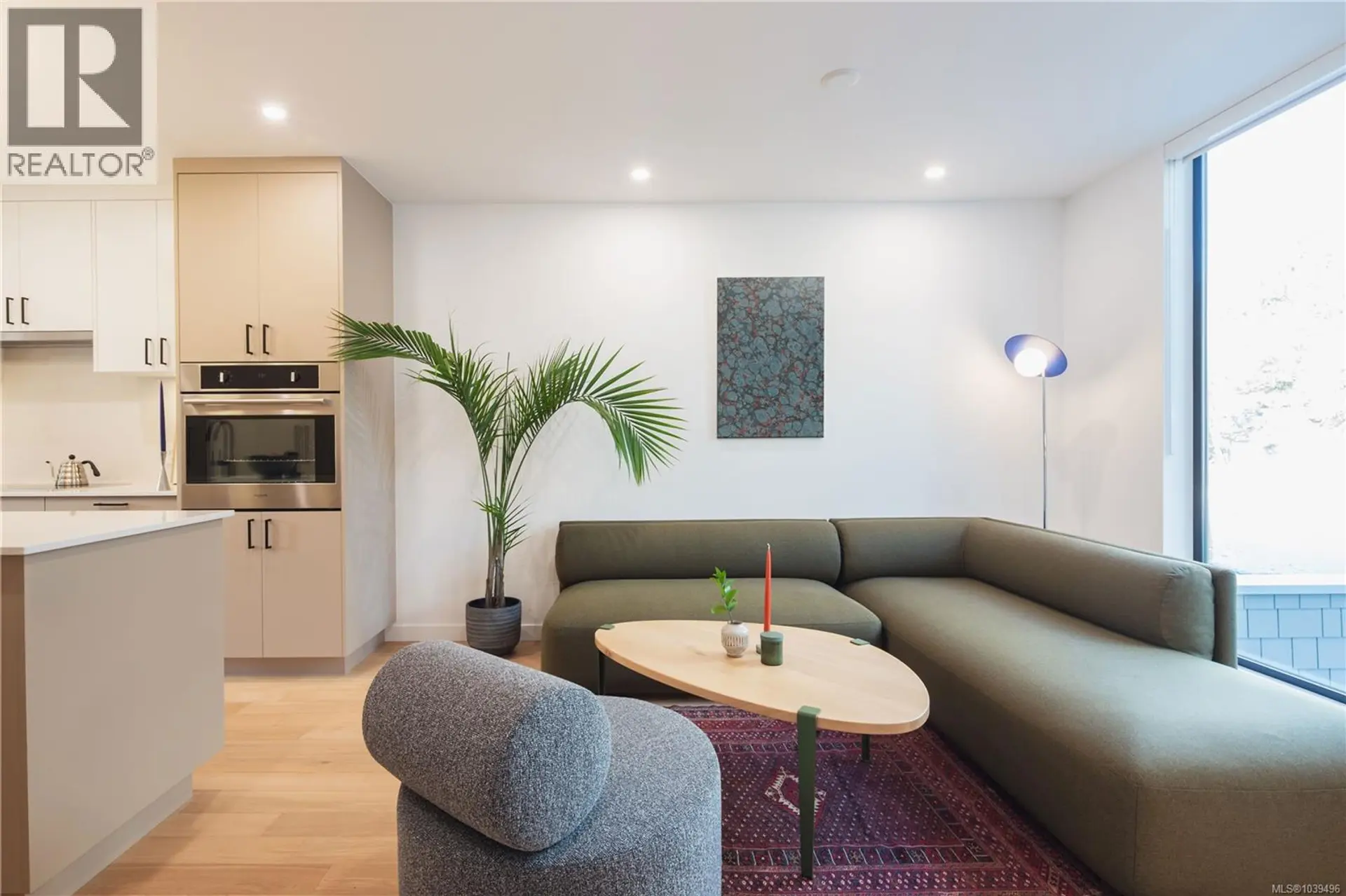 #3 909 Redfern St - Image 4