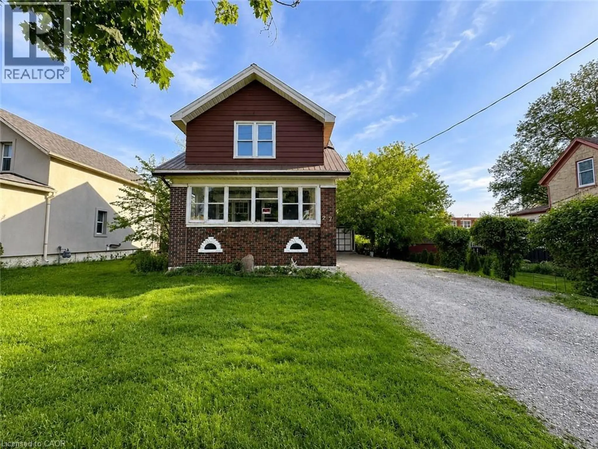 27 OAK Street - Image 6