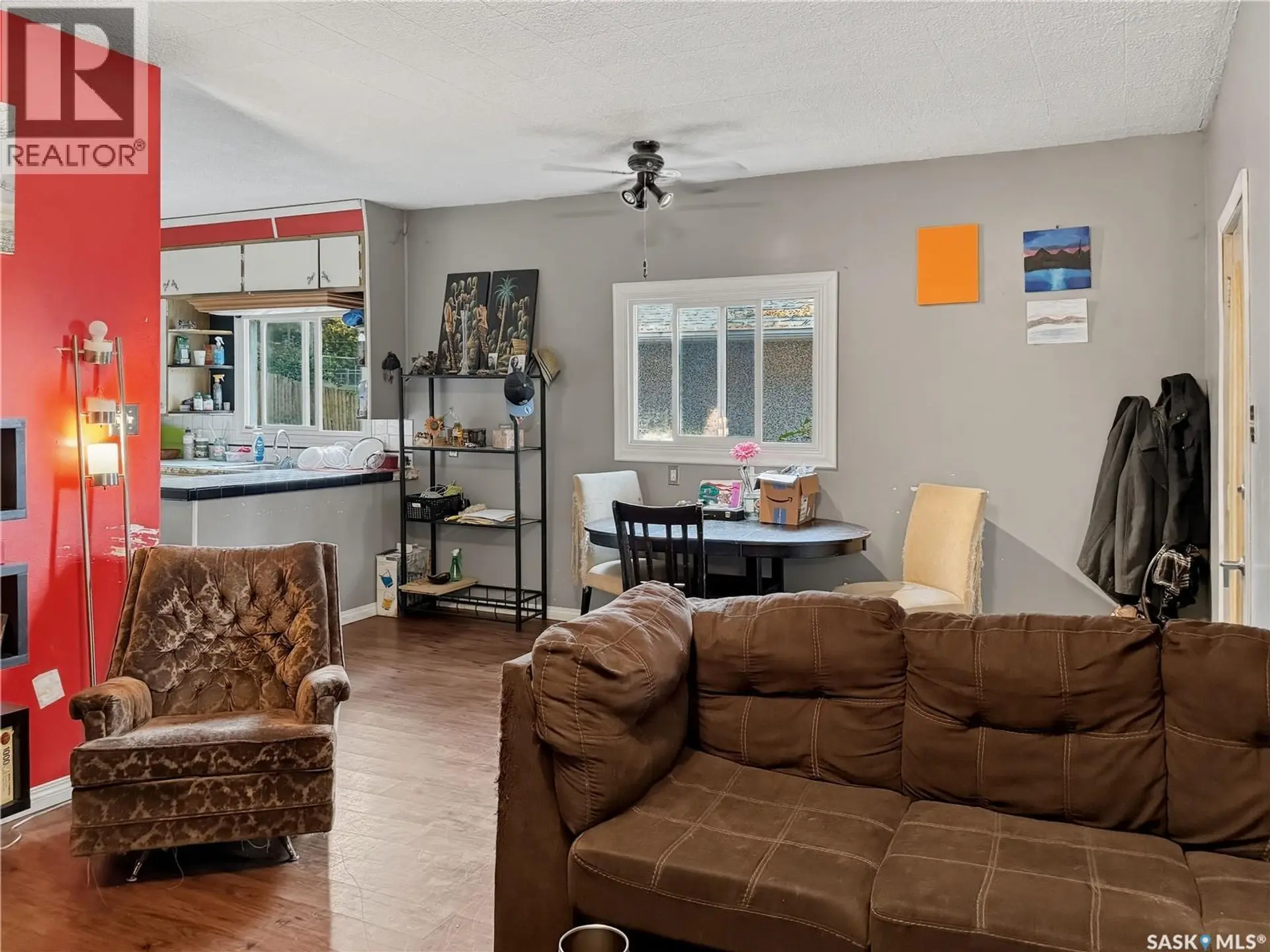 1041 3rd STREET E - Image 6