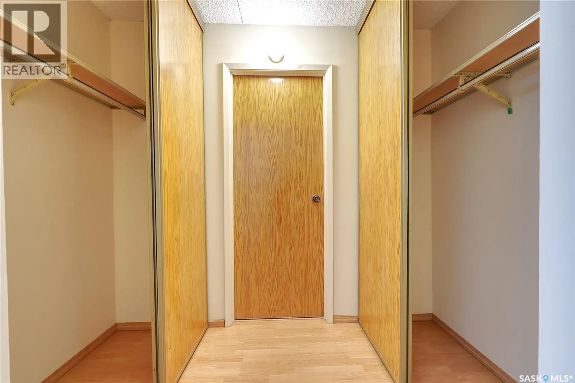 #107 2125 Osler STREET - Image 1