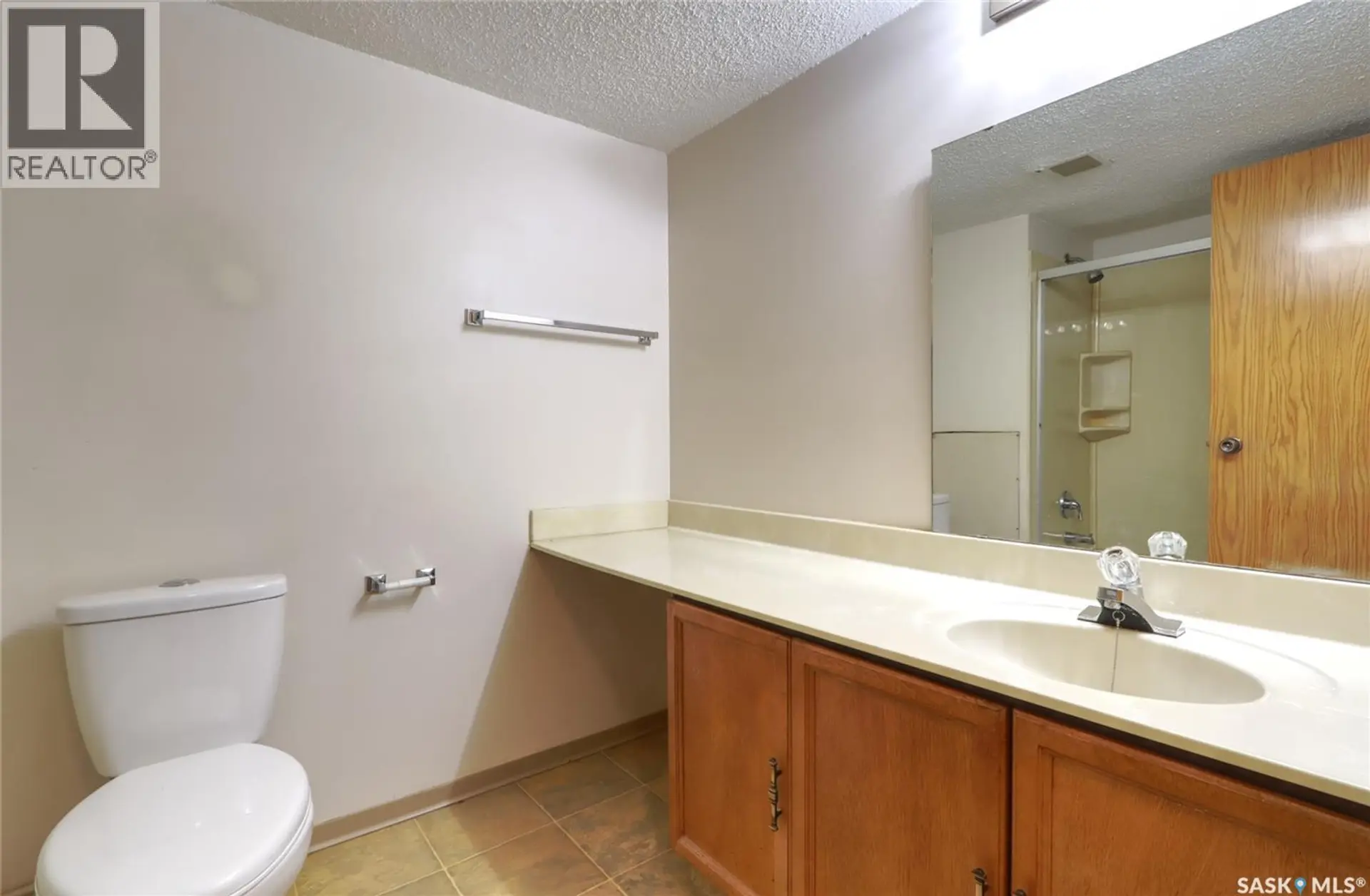 #107 2125 Osler STREET - Image 9