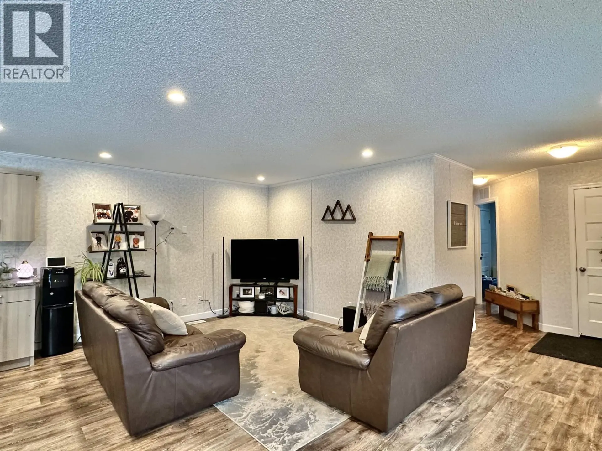 4995 PITNEY ROAD - Image 5