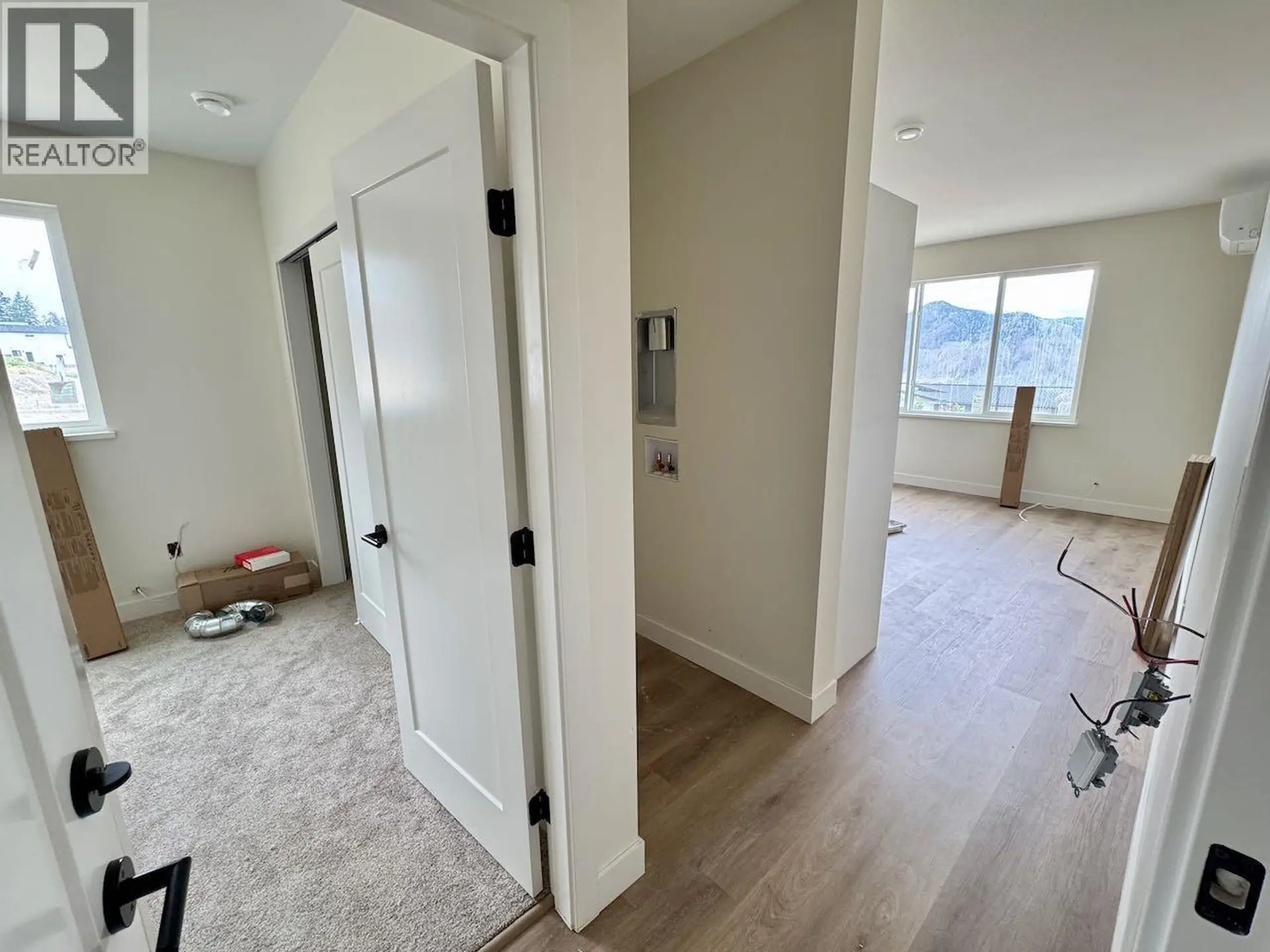 1660 Camas Court - Image 18