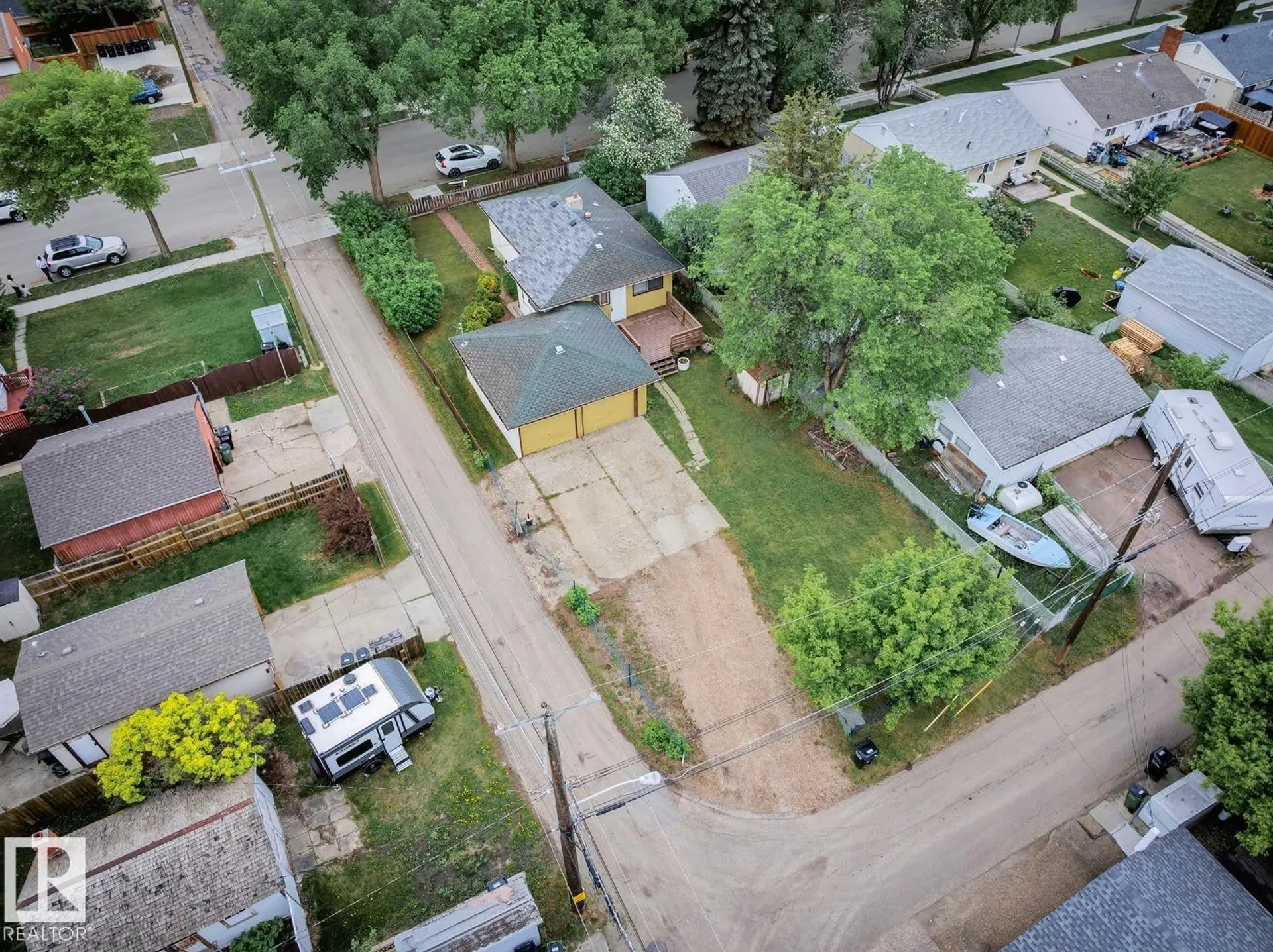 13007 116 ST NW - Image 10