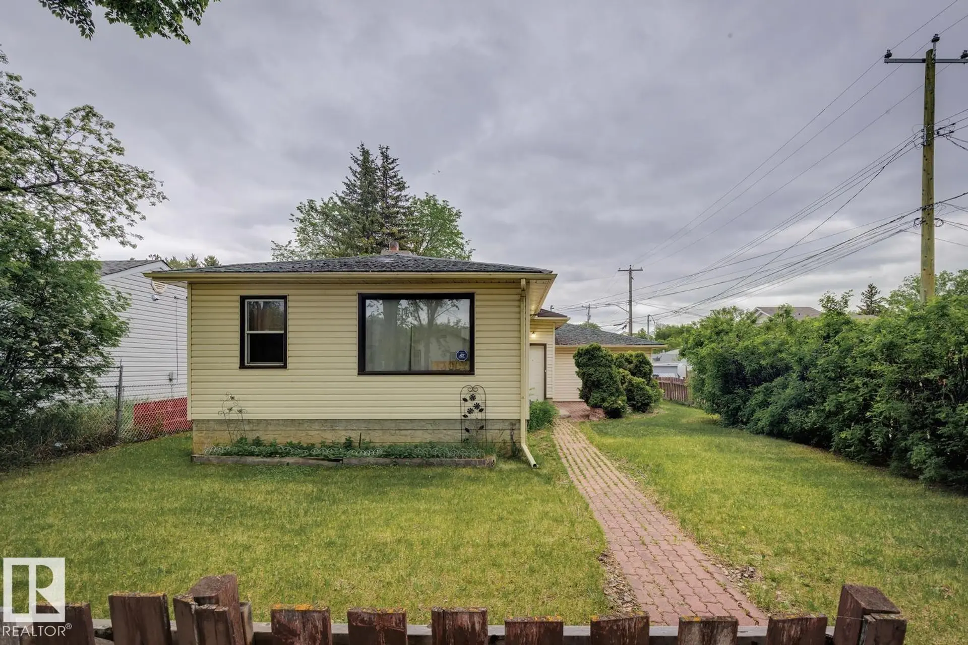 13007 116 ST NW - Image 2