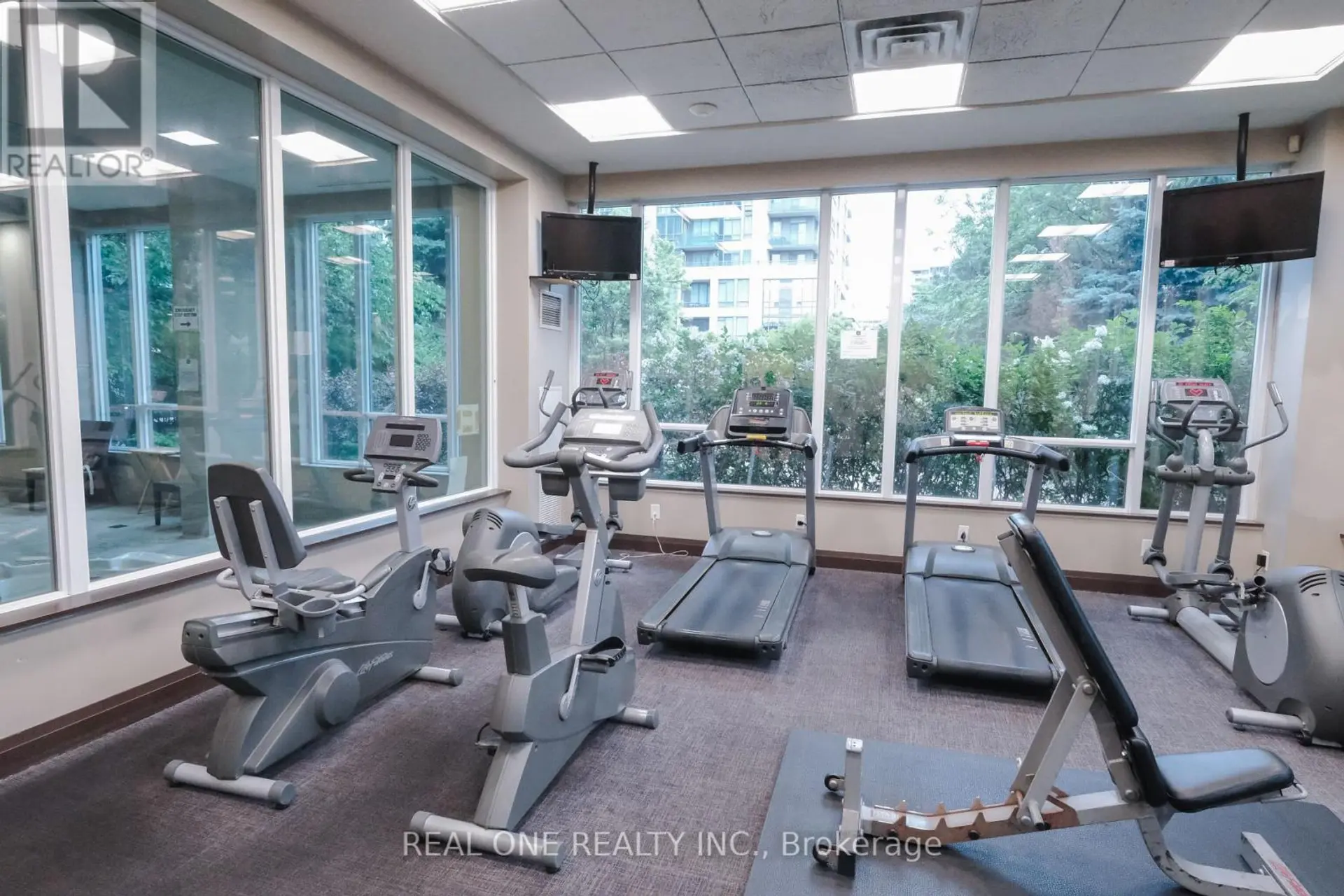 #1608 3525 KARIYA DRIVE - Image 19