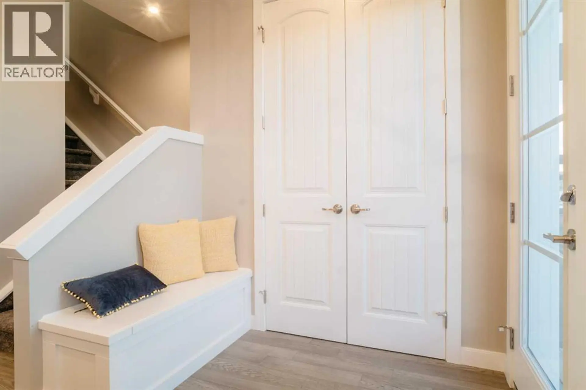237 Cobblestone Gate SW - Image 3