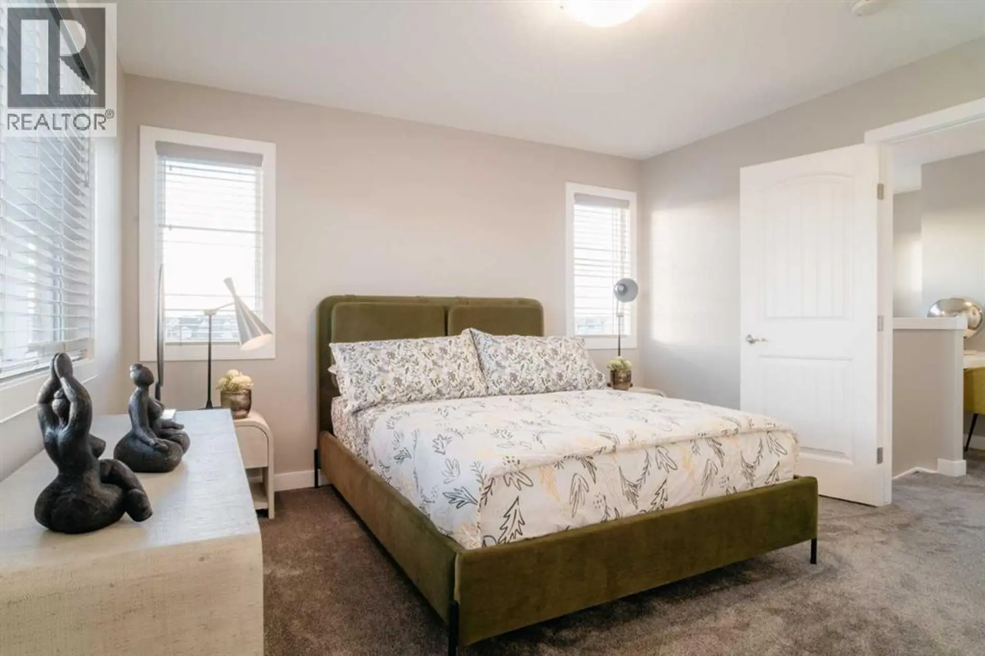 237 Cobblestone Gate SW - Image 13