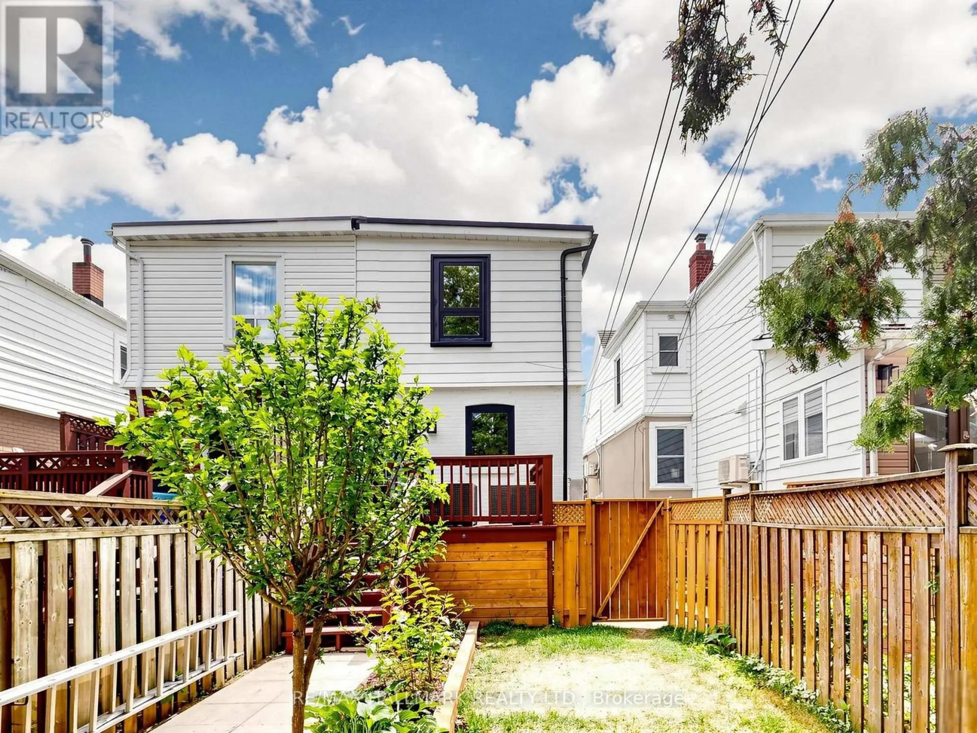 44 QUEENSDALE AVENUE - Image 18