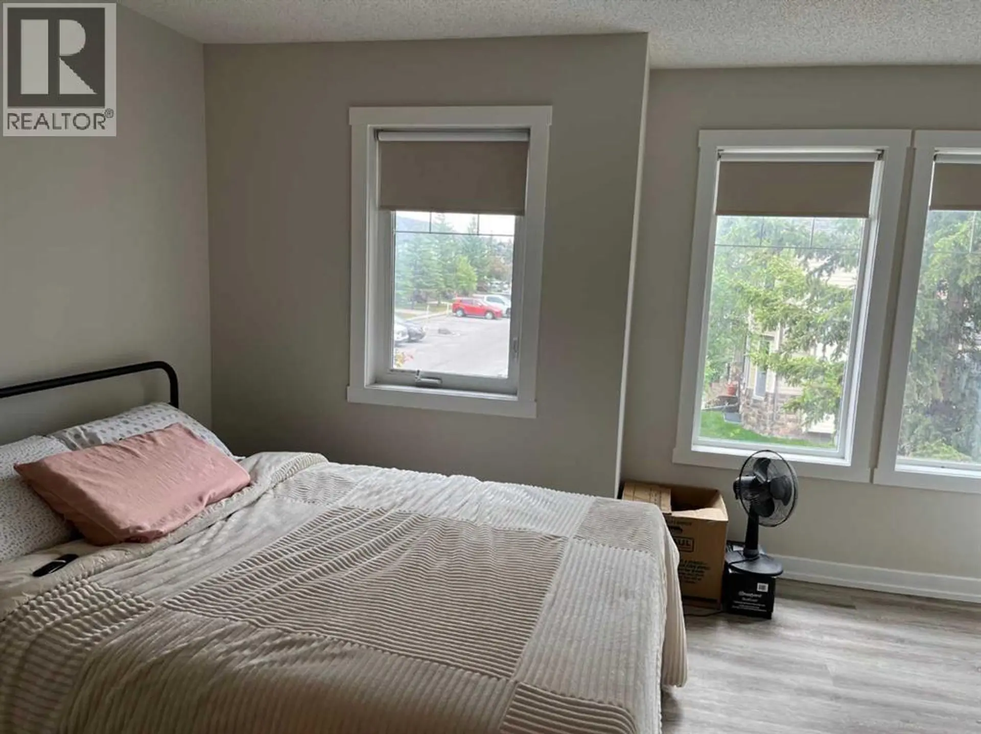 #303 2445 Kingsland Road SE - Image 4