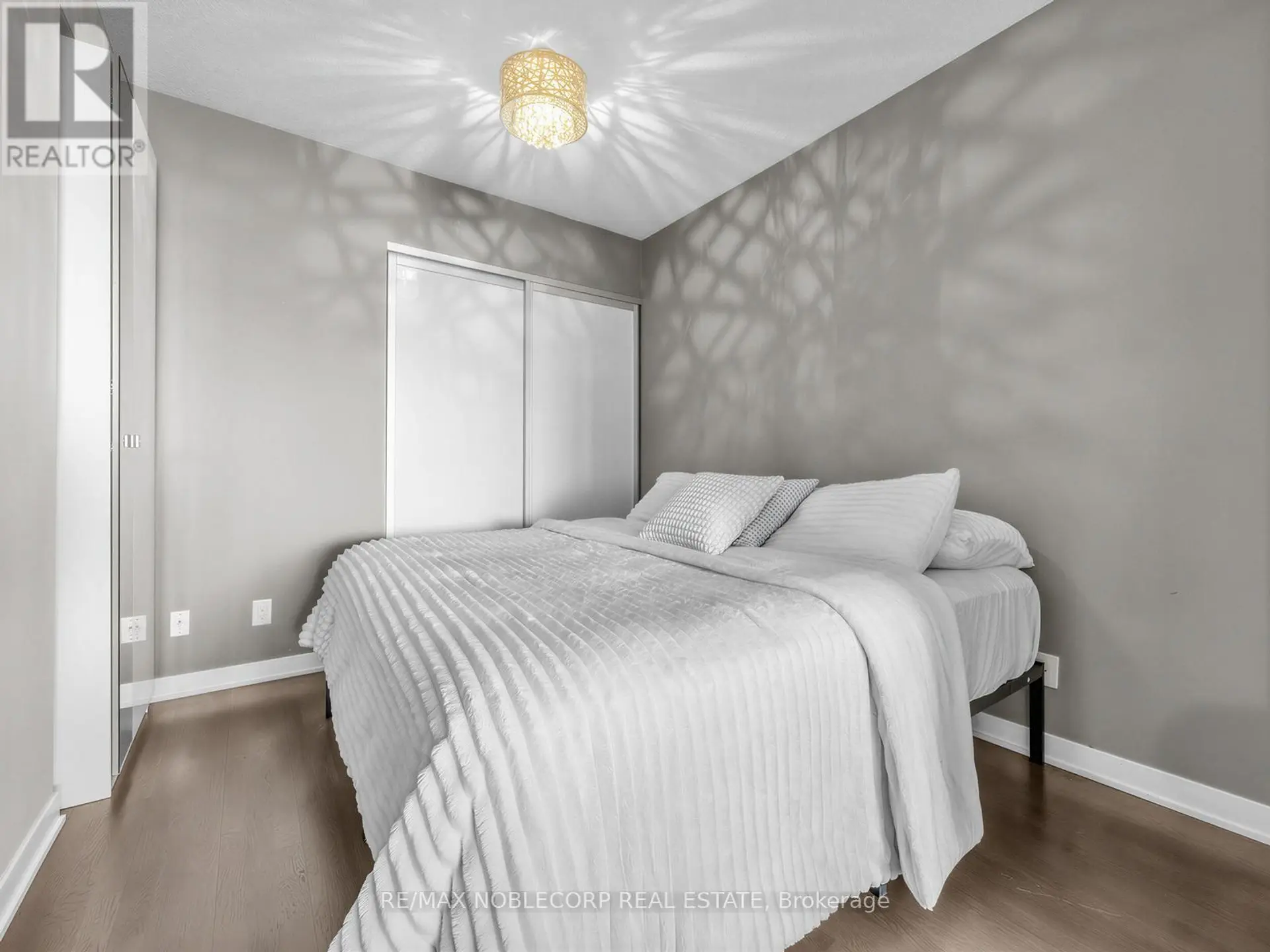 #2212 88 PARK LAWN ROAD - Image 10