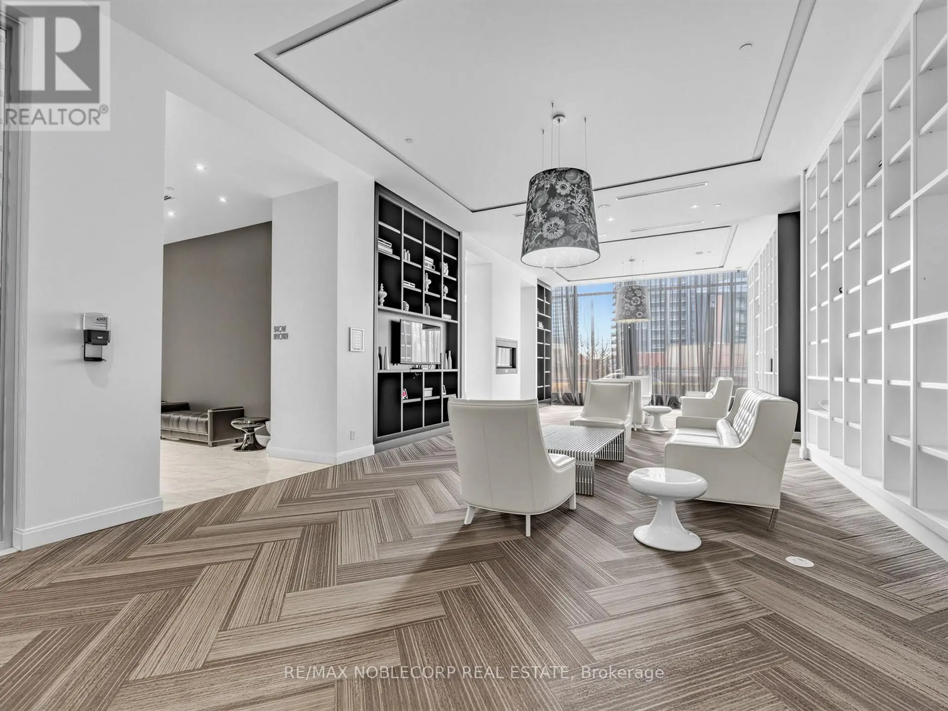 #2212 88 PARK LAWN ROAD - Image 18