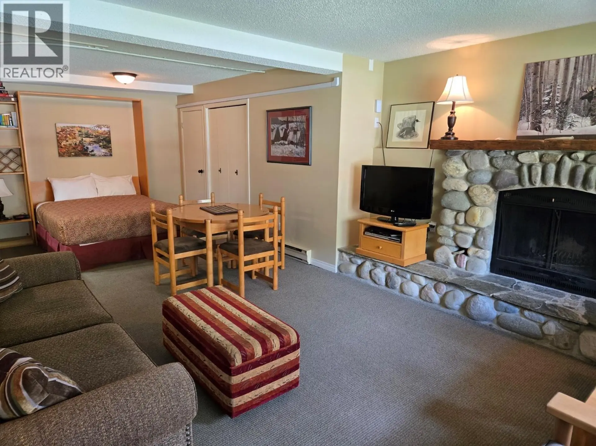 #1030 2030 Panorama Drive - Image 6