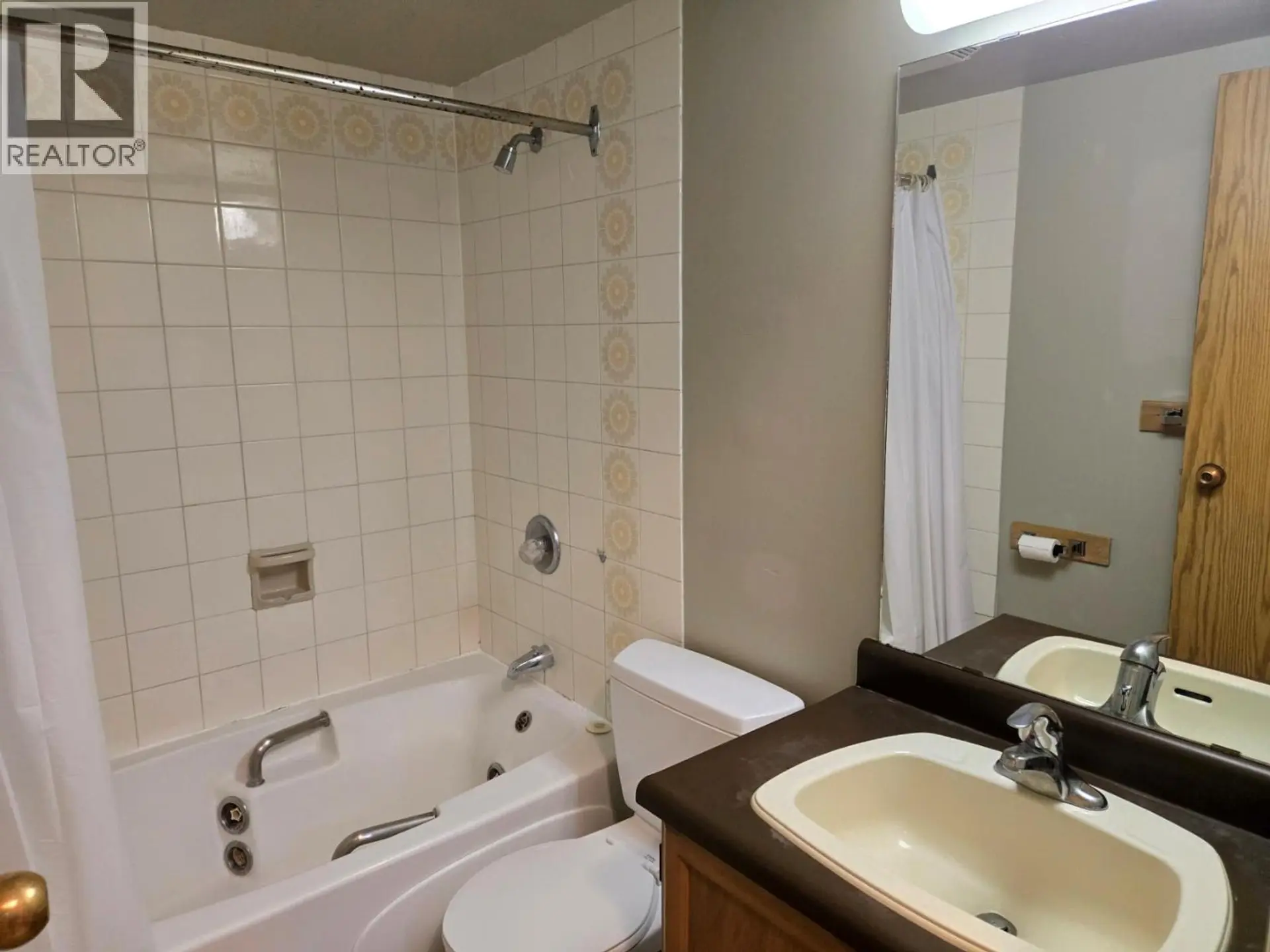 #506 2030 Panorama Drive - Image 6