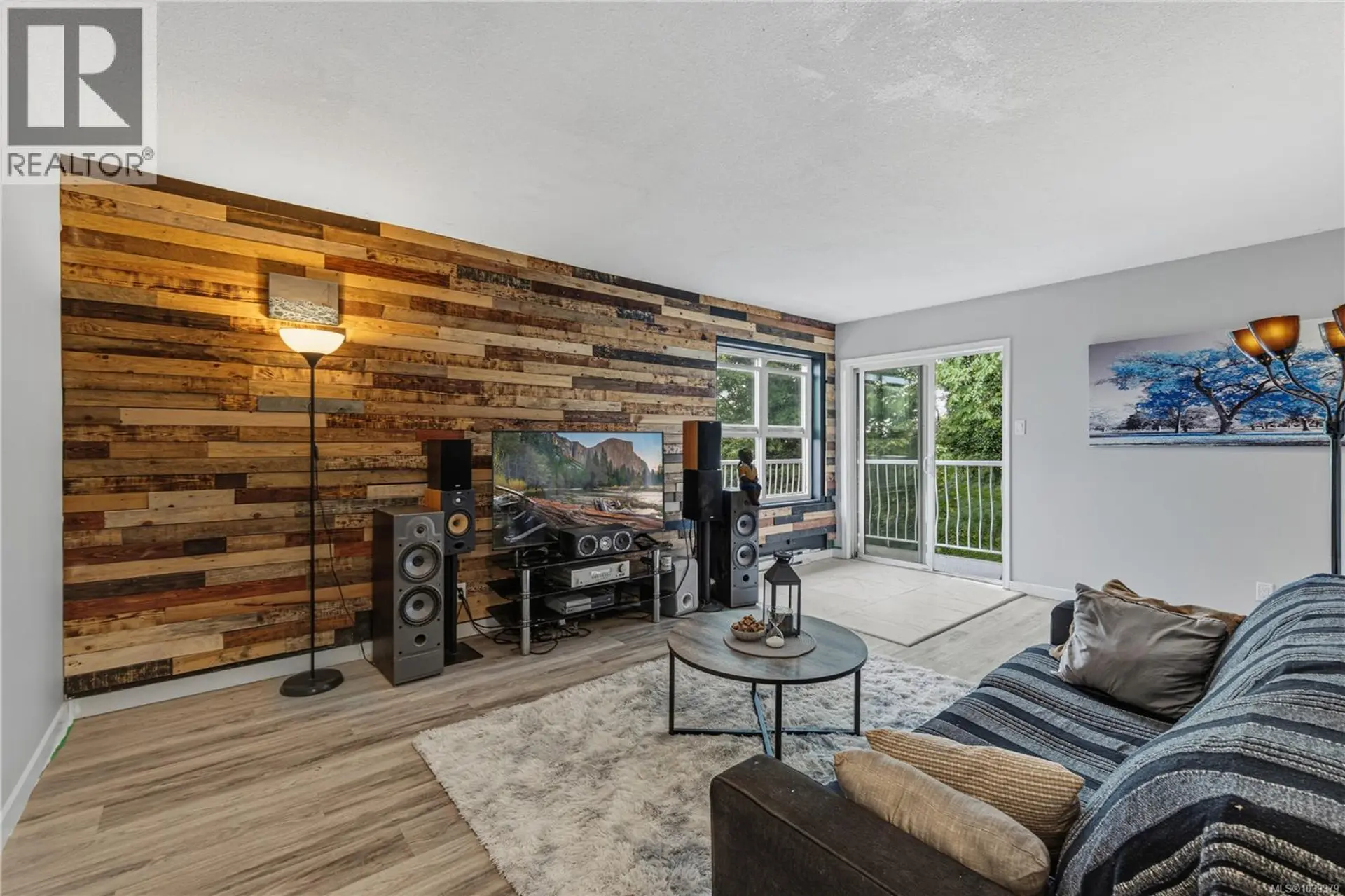 #205 311 Mt. Benson St - Image 4