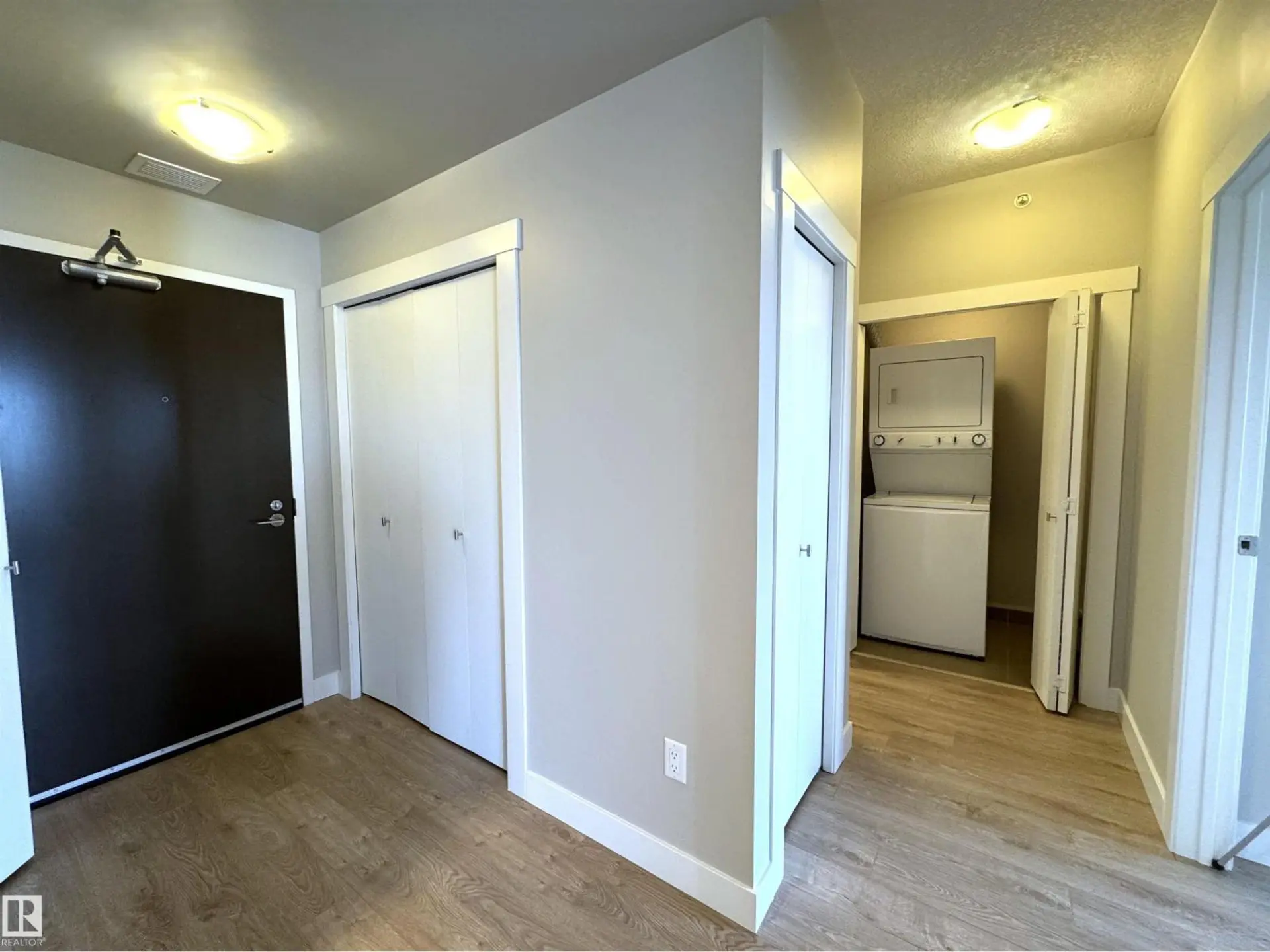 #703 10226 104 ST NW - Image 3