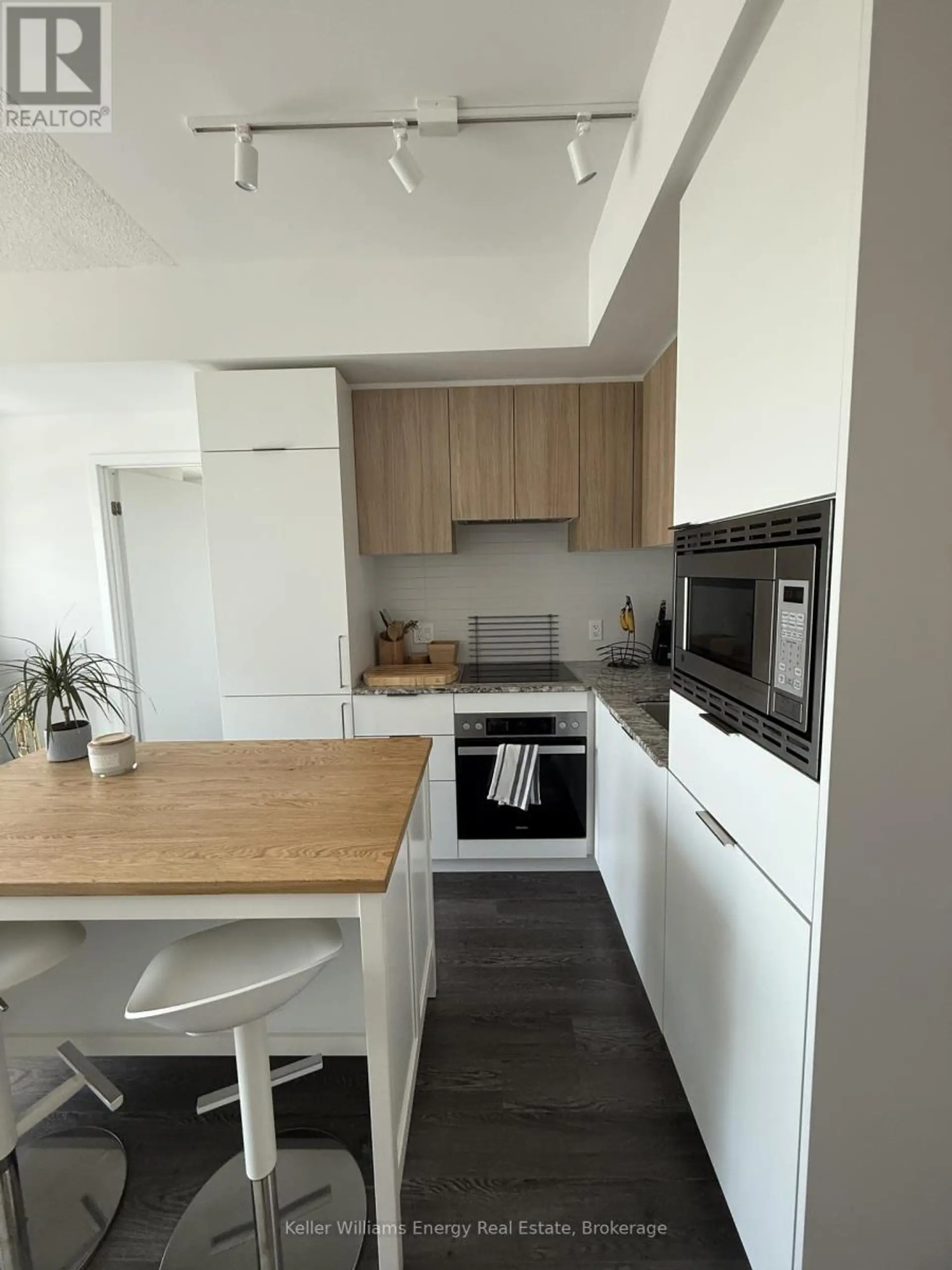 #1208 50 O'NEILL ROAD - Image 8