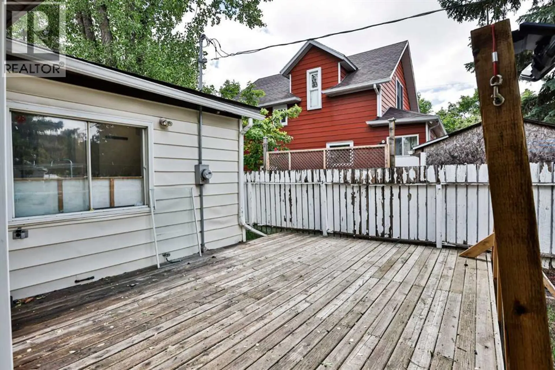 318 16 Street N - Image 17