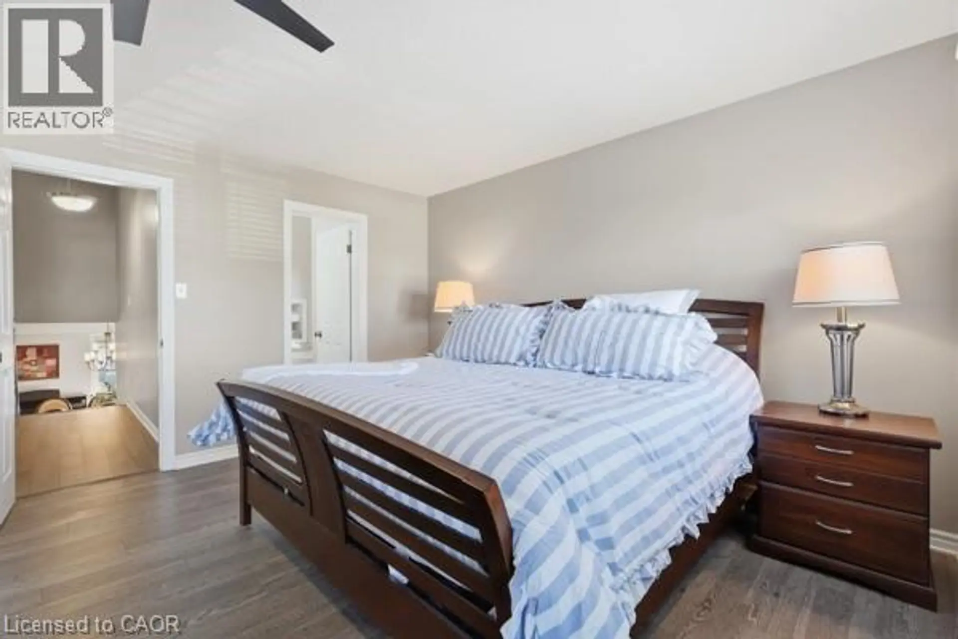 28 ROTH Avenue - Image 8
