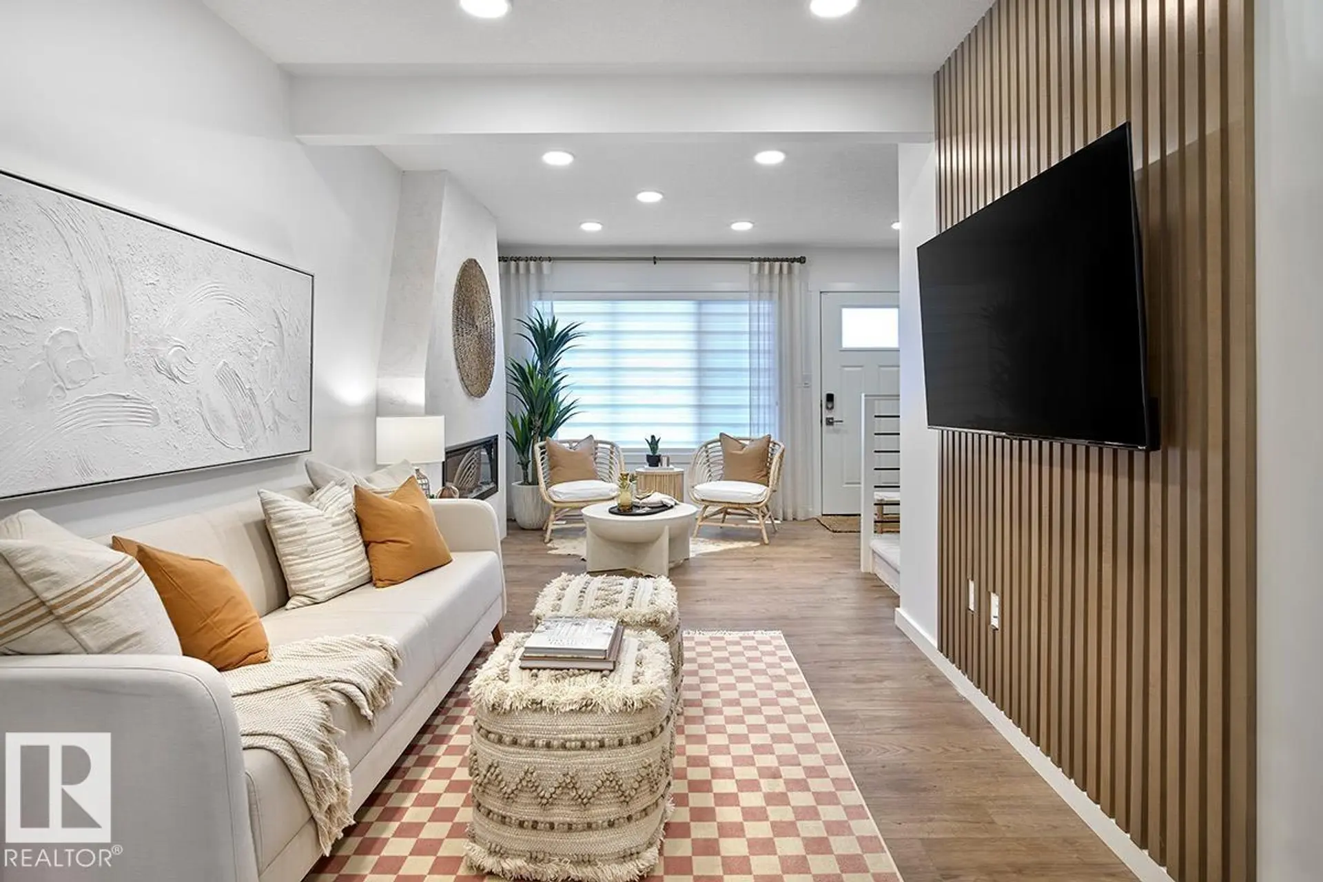 3 18640 18 AV NW - Image 3