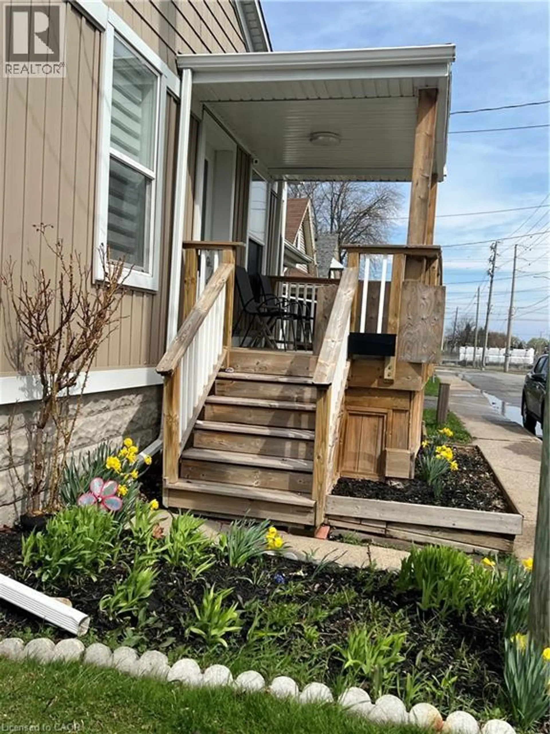 179 S VINE Street S - Image 2