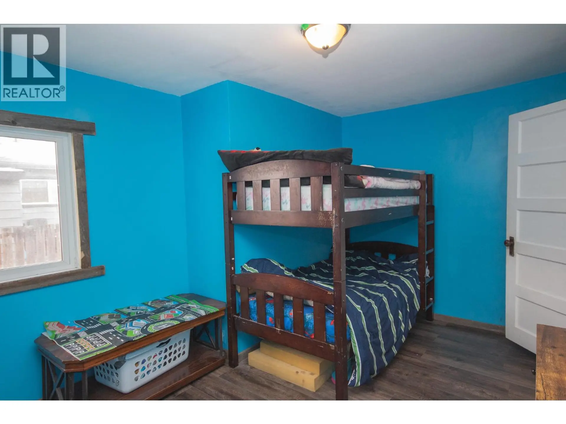 1604 108 Avenue - Image 14