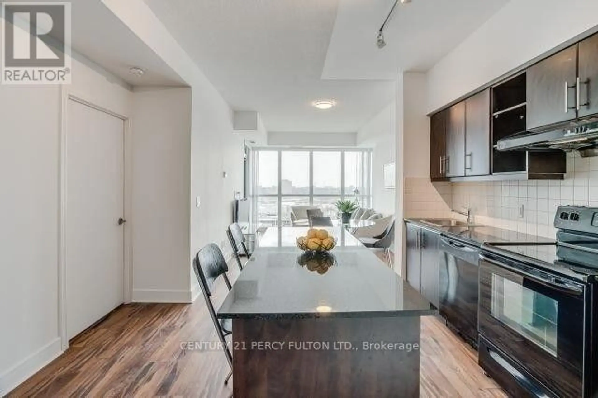 #1510 35 BRIAN PECK CRESCENT - Image 8