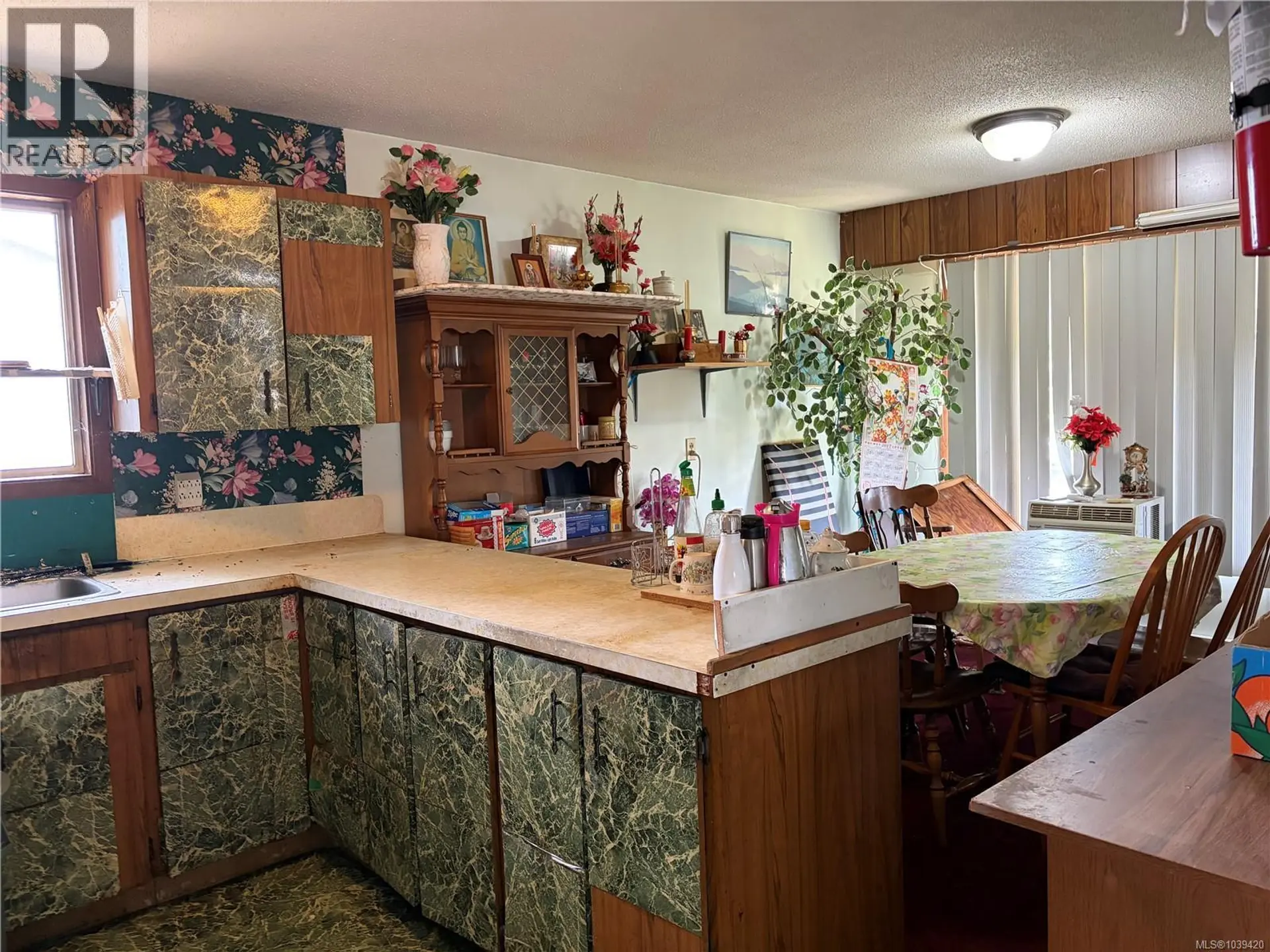 2400 Fitzgerald Ave - Image 8