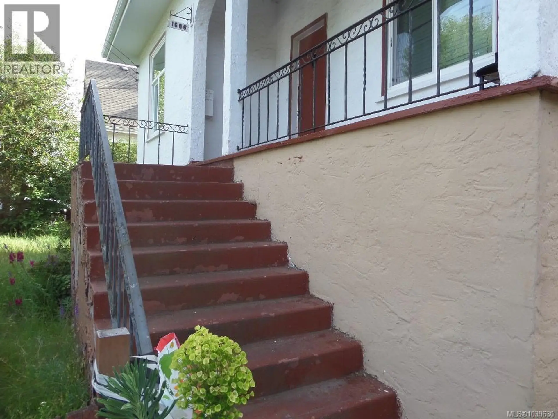 1606 Bank St - Image 4