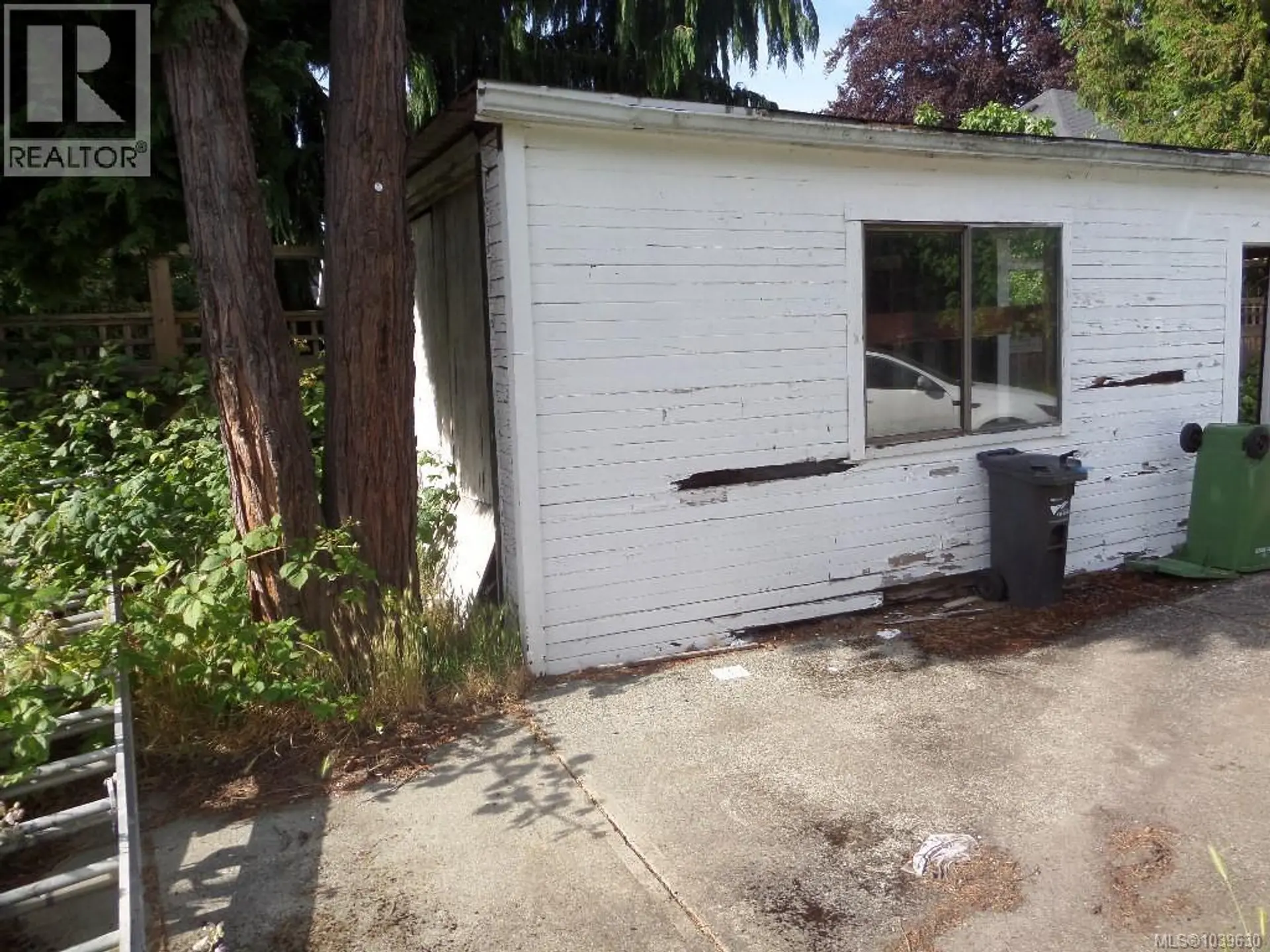 1606 Bank St - Image 7