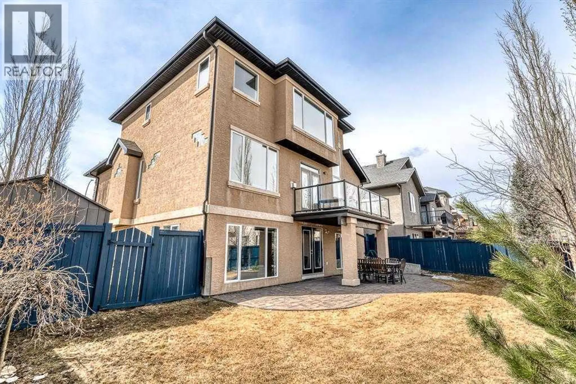 32 Evercreek Bluffs Crescent SW - Image 2