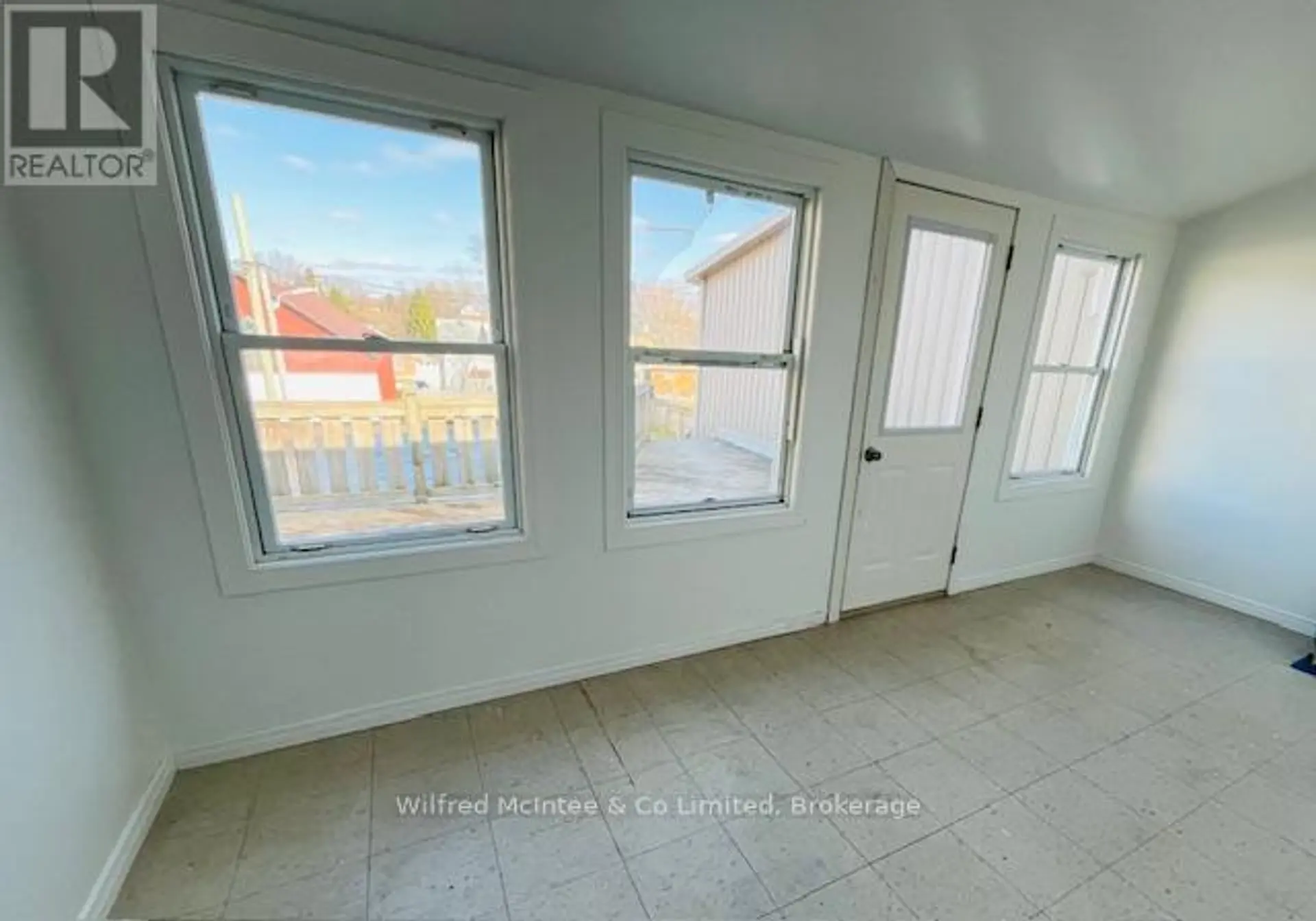 82/84 ELORA STREET - Image 3