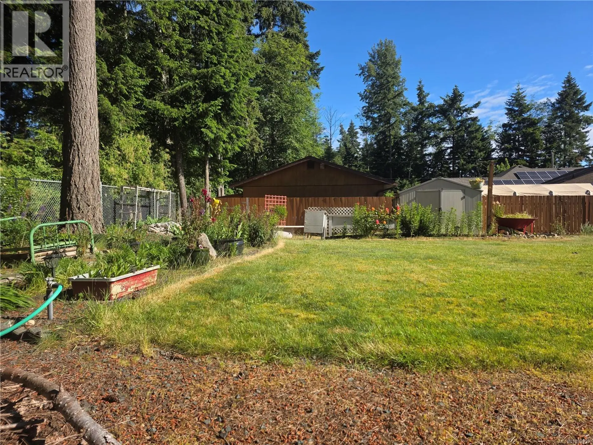 8955 McLarey Ave - Image 15
