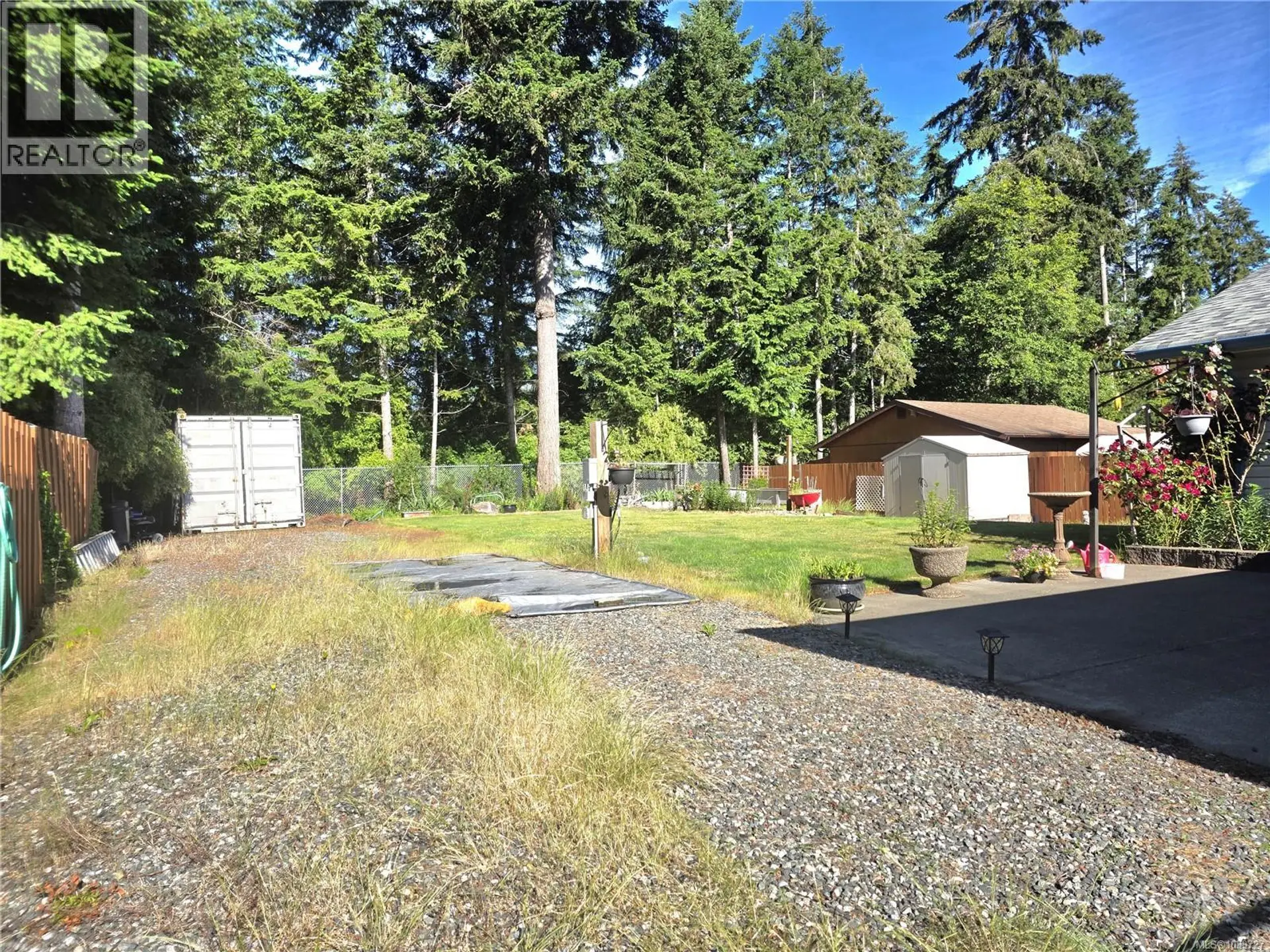 8955 McLarey Ave - Image 16