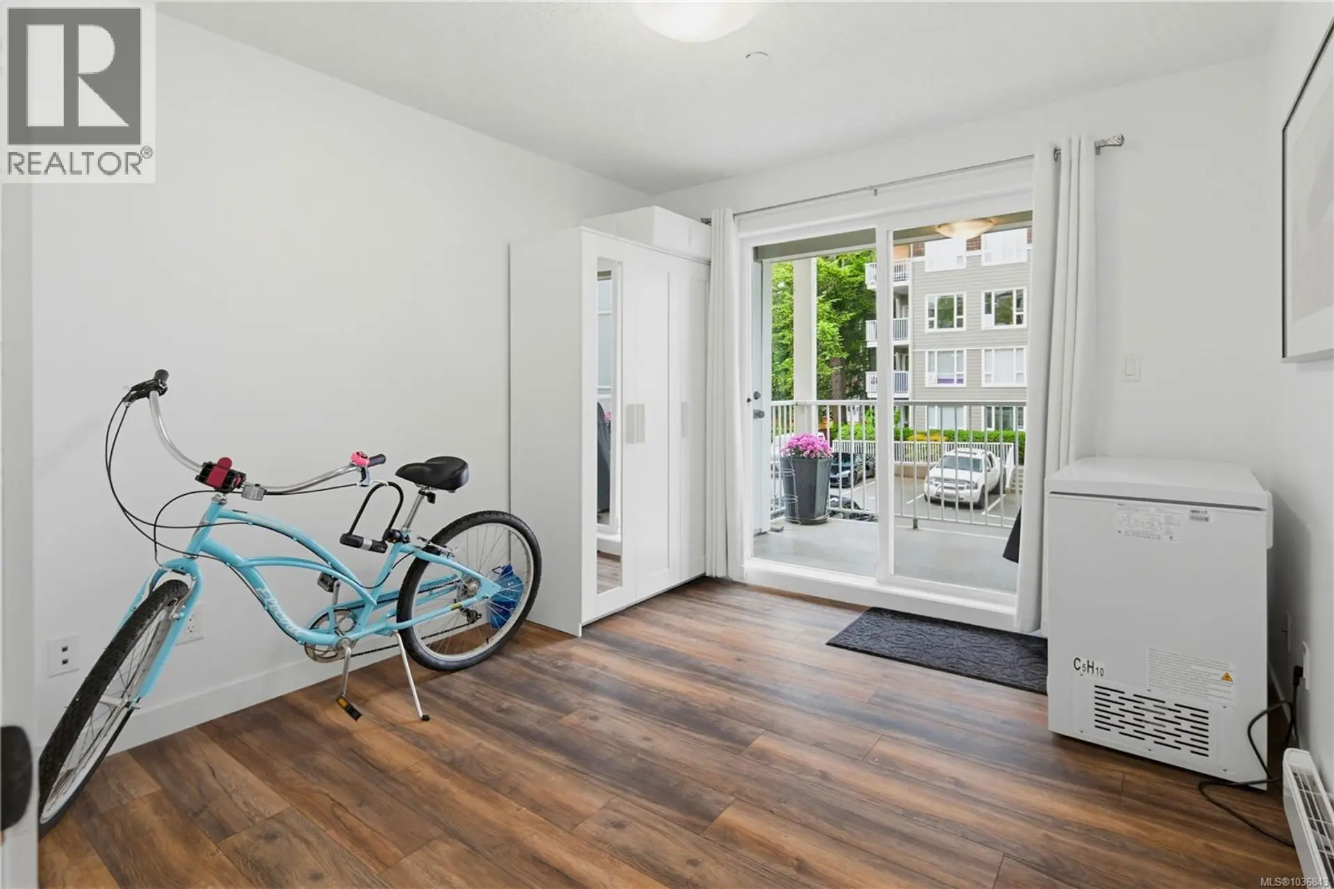 #205 2823 Jacklin Rd - Image 10