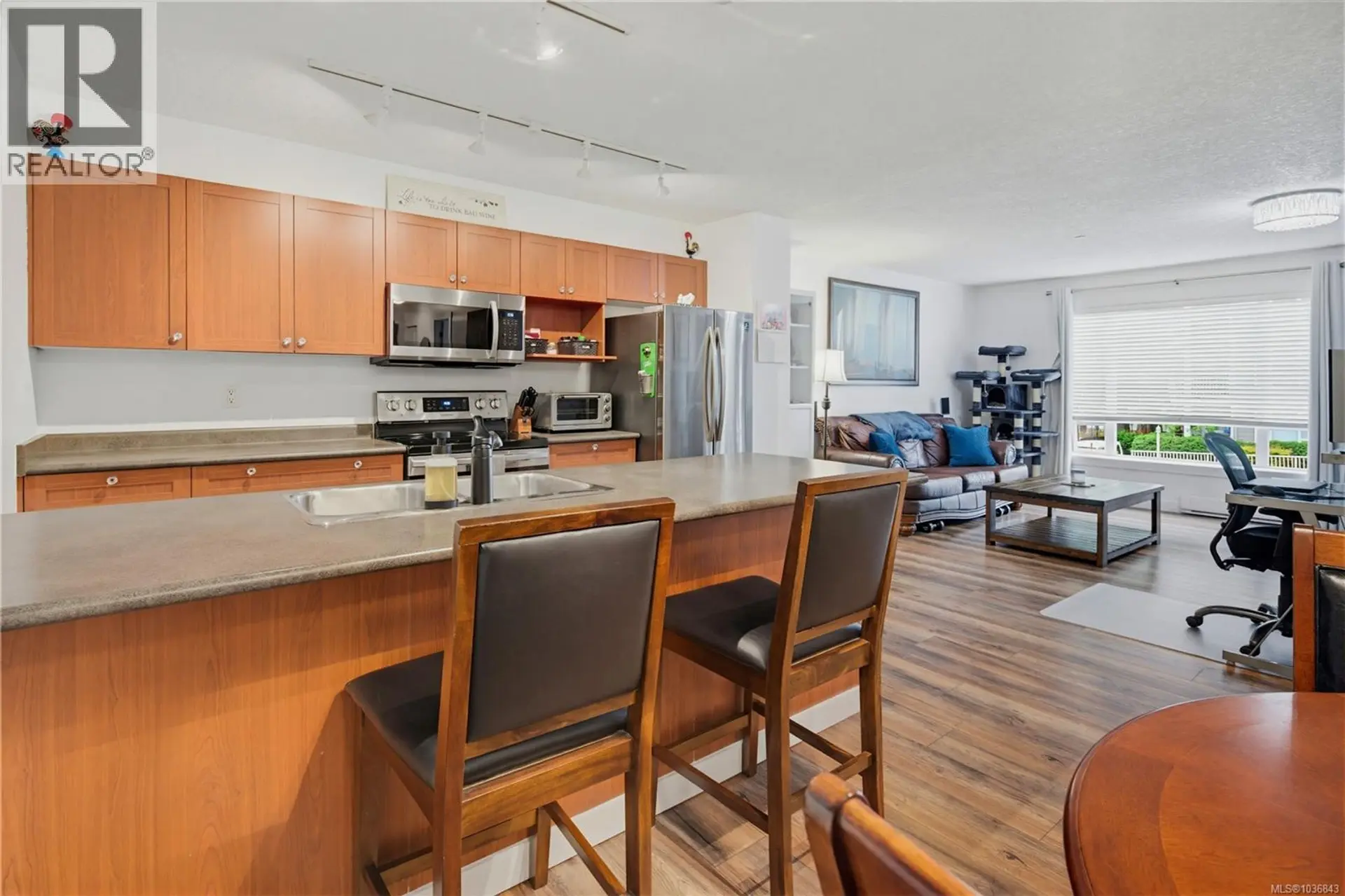 #205 2823 Jacklin Rd - Image 4