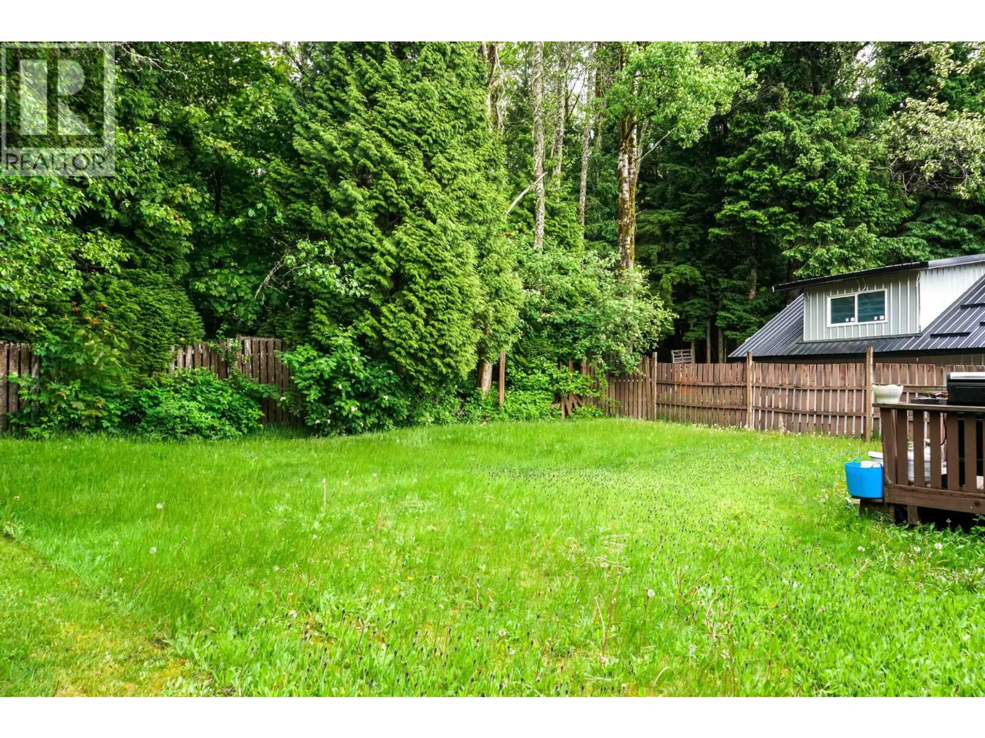 48 CAPILANO STREET - Image 3