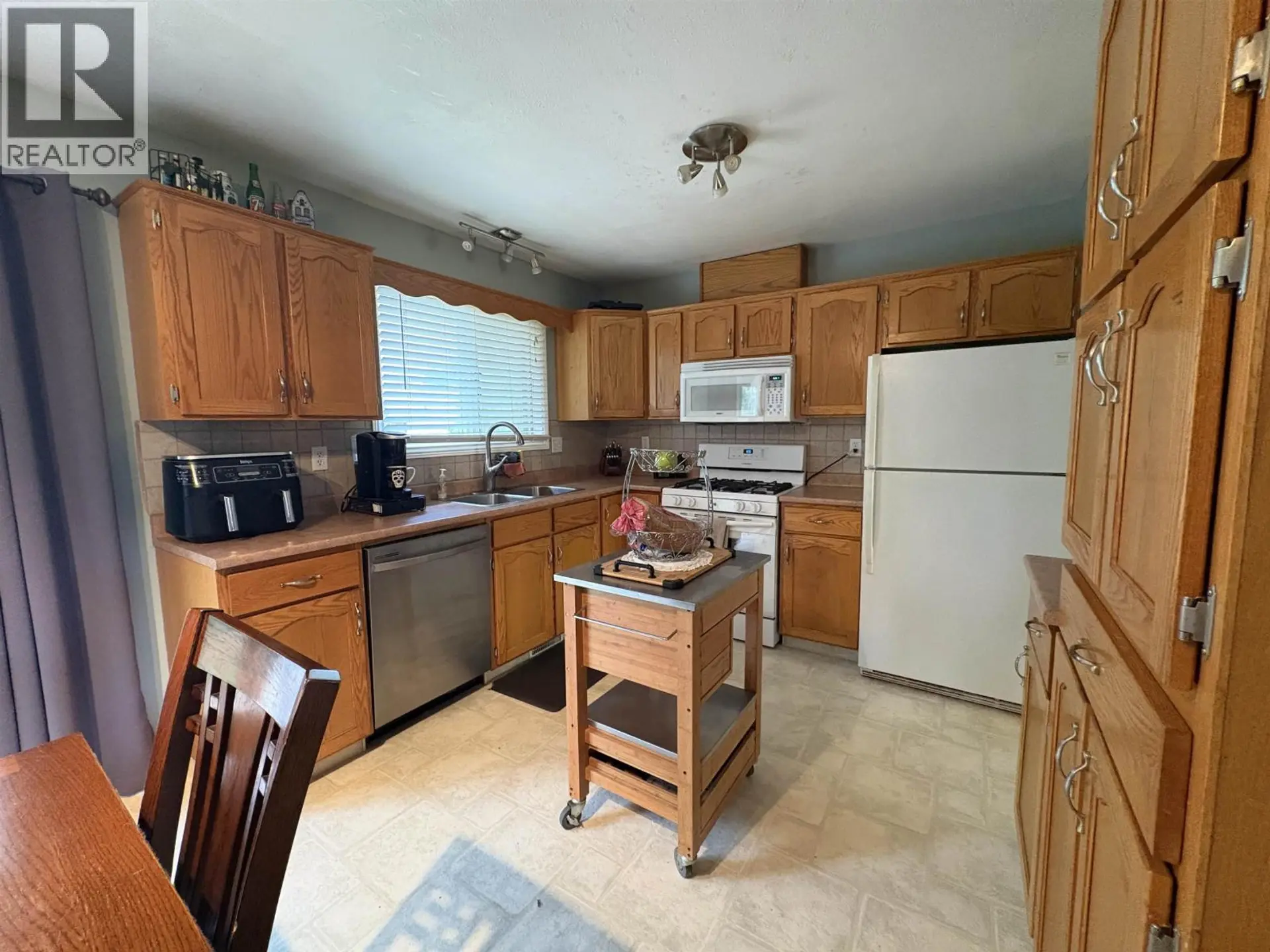 6289 KELLY ROAD - Image 2