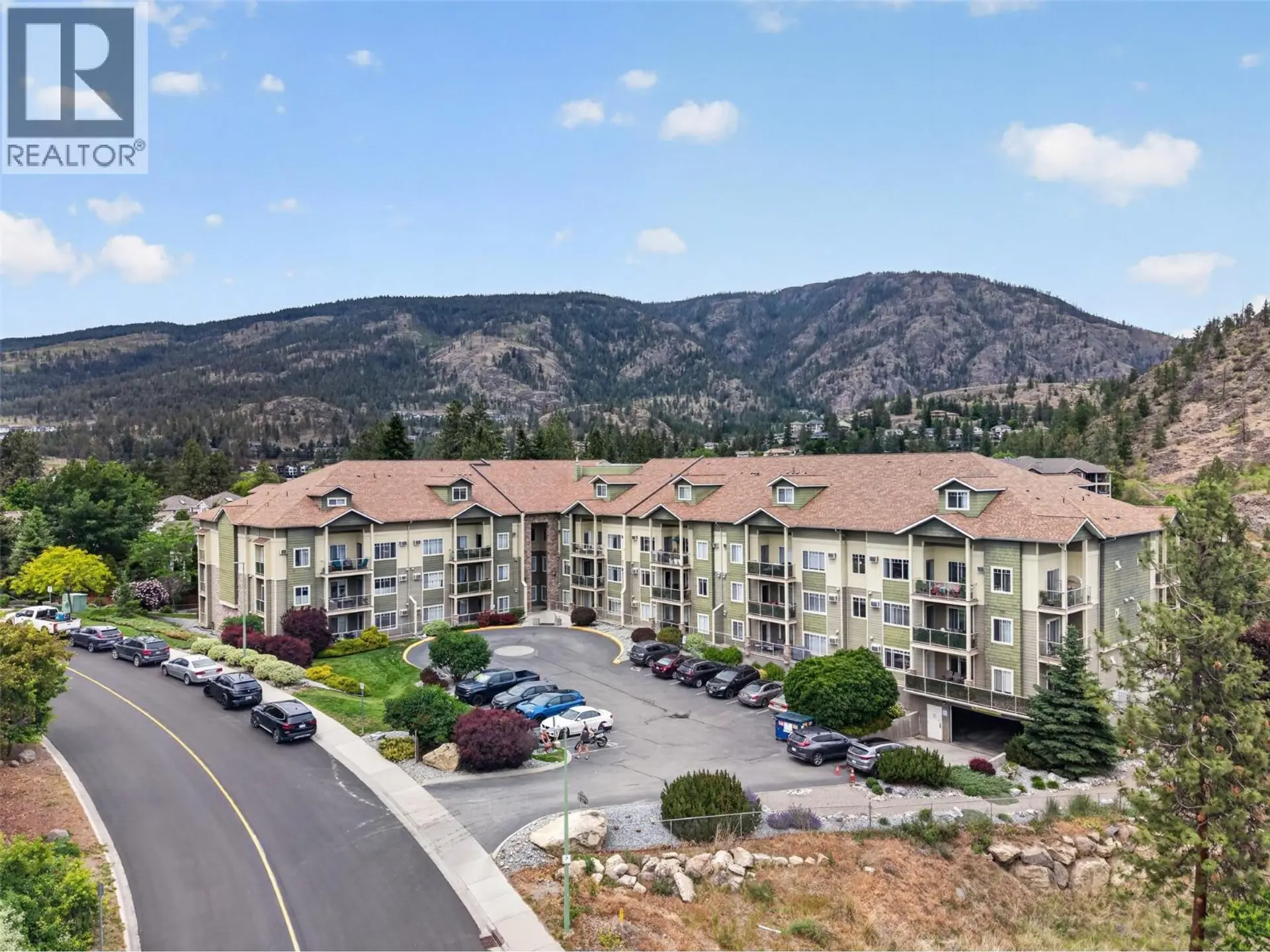 #303 2120 Shannon Ridge Drive - Image 16