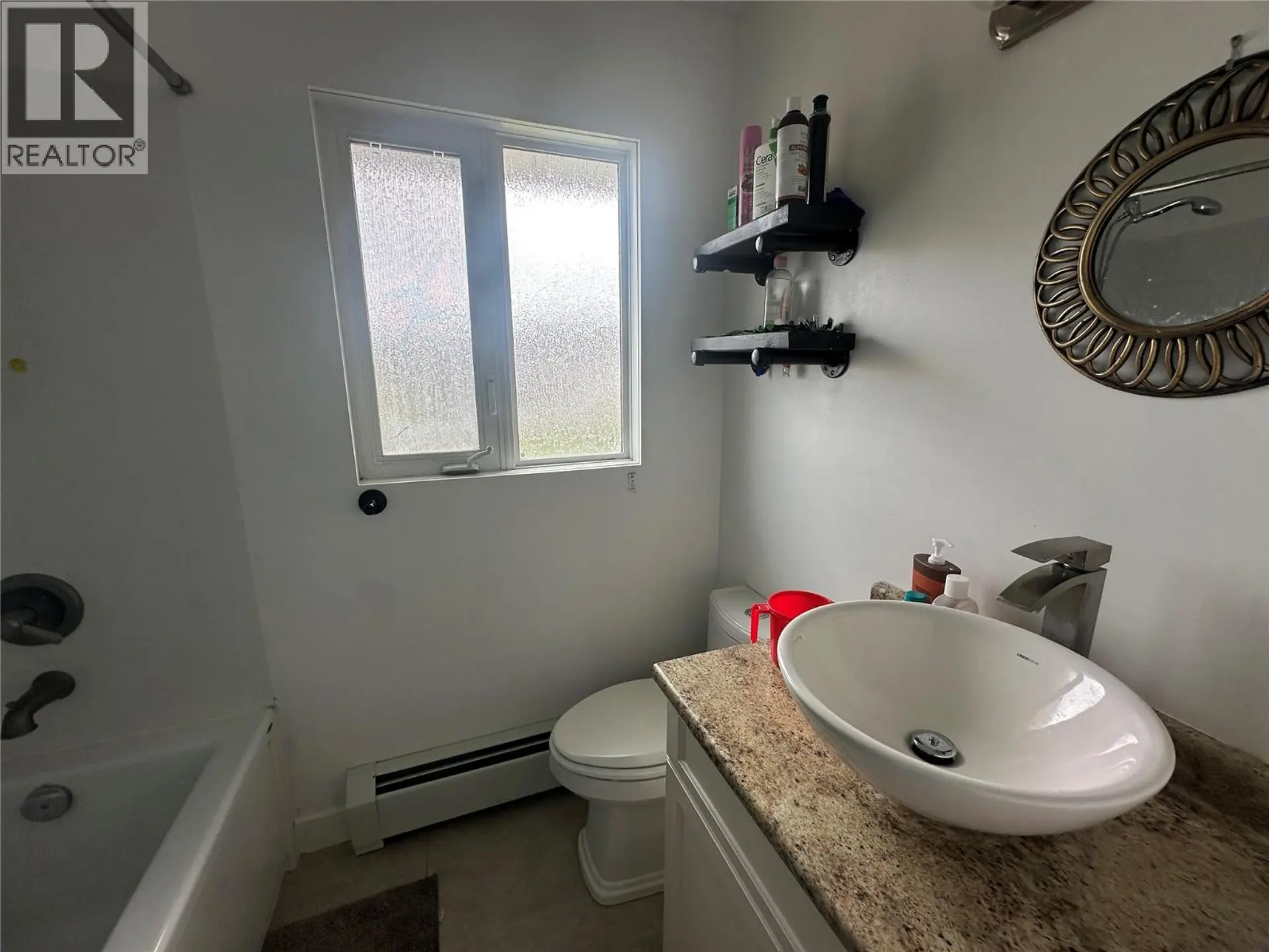 10692 Cottonwood Crescent - Image 11