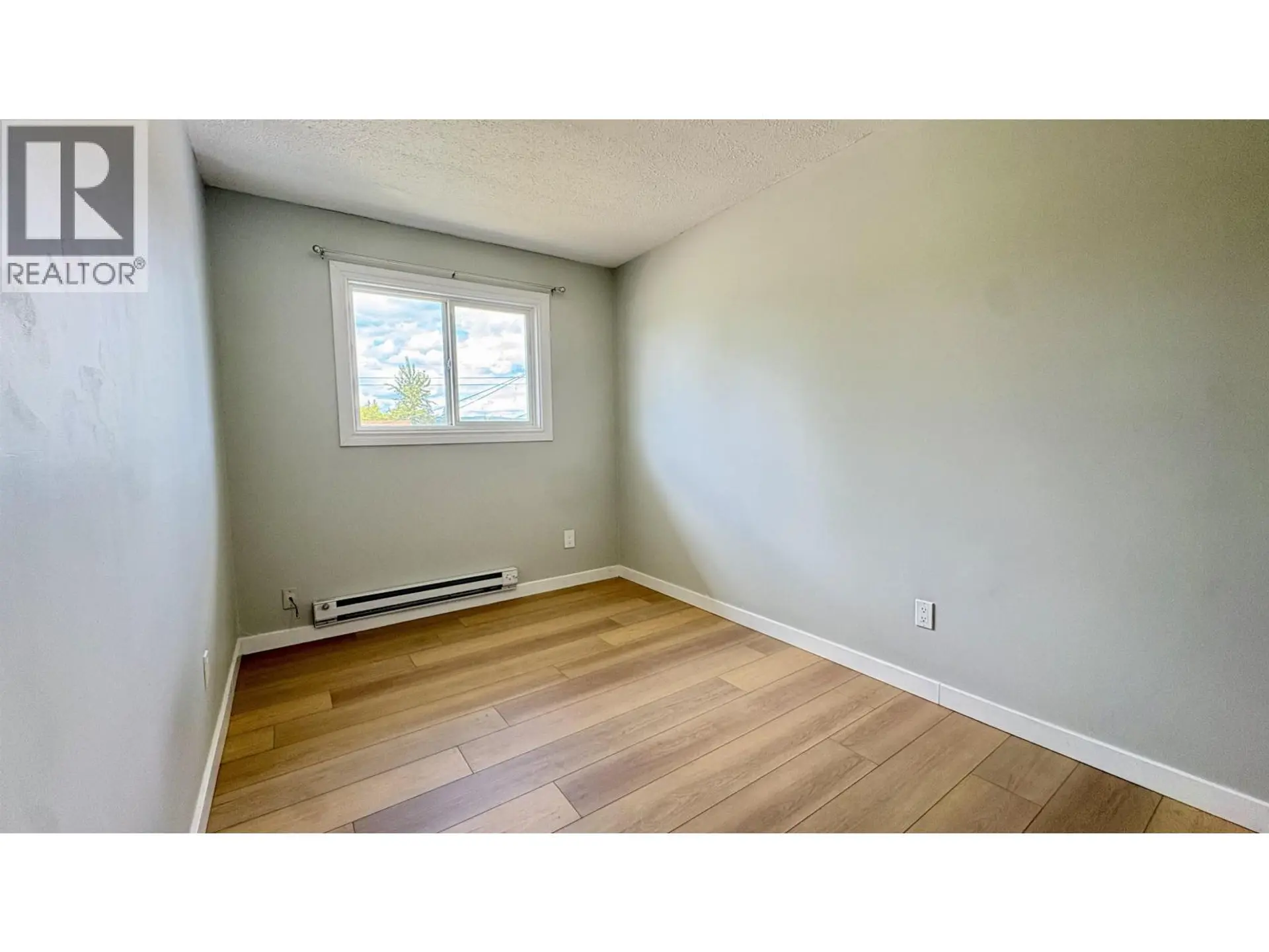 2124 QUINCE STREET - Image 12