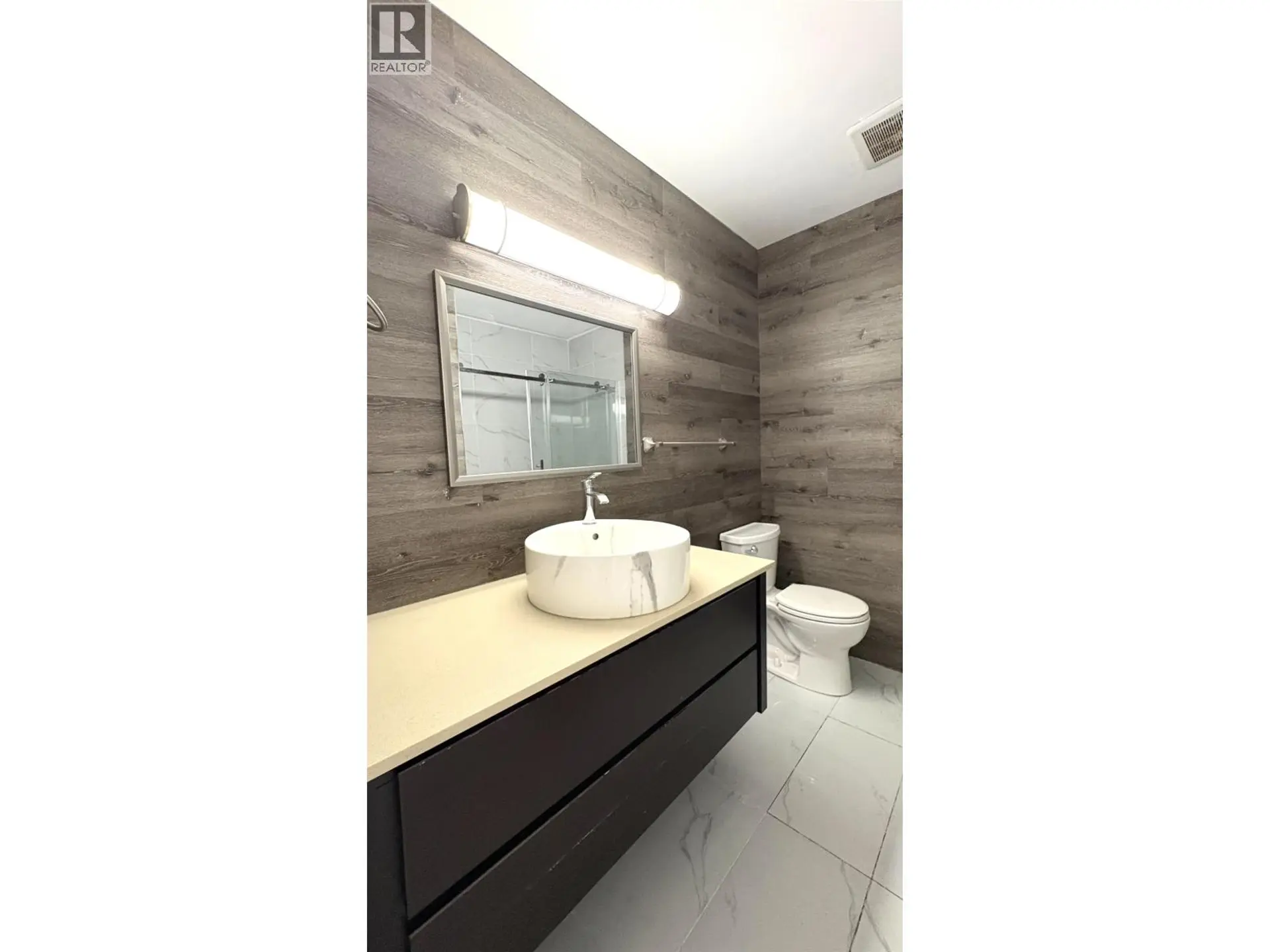 2124 QUINCE STREET - Image 13
