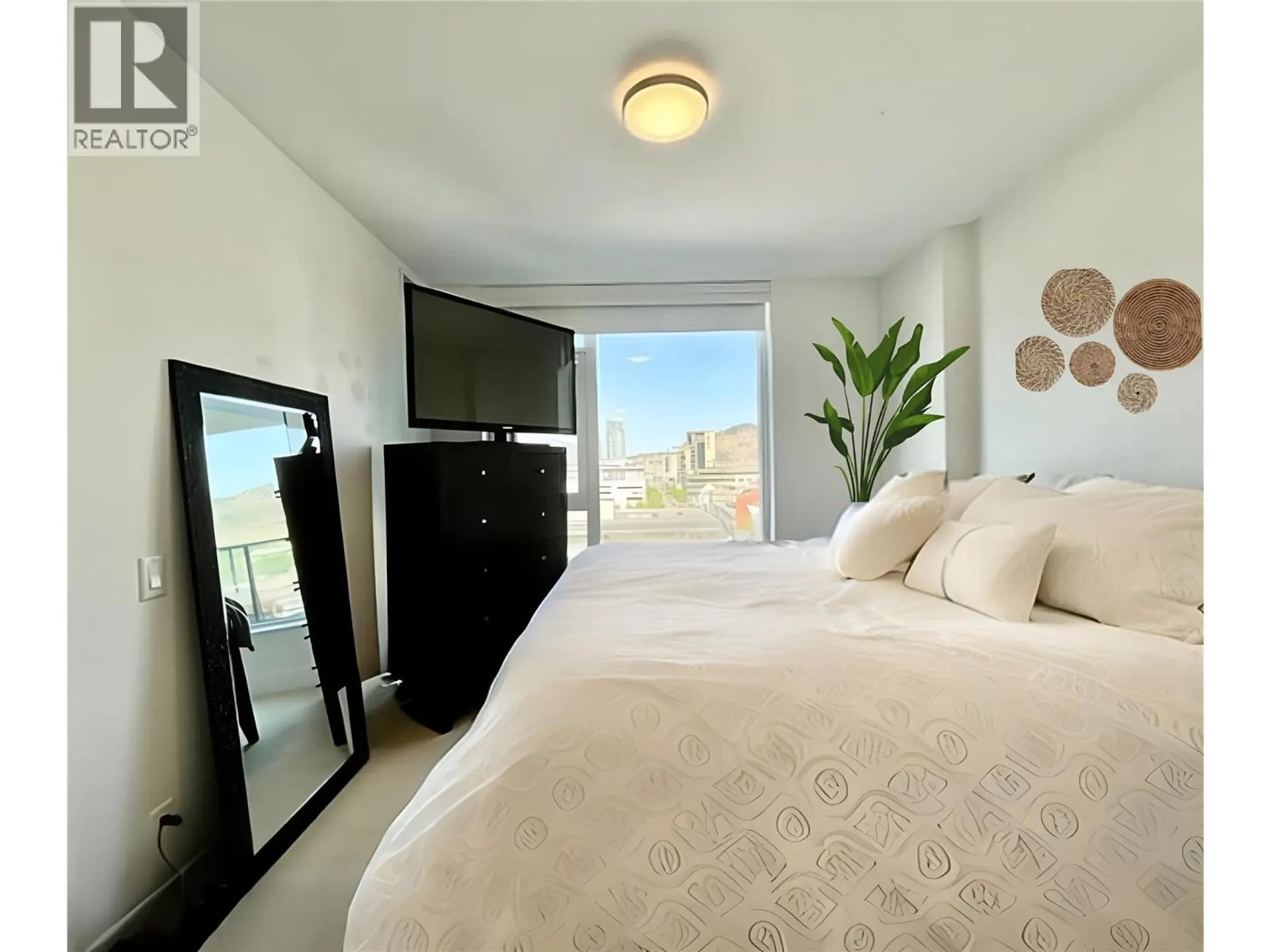 #701 1588 Ellis Street - Image 9