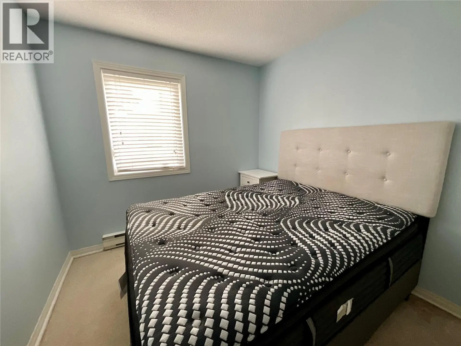 #214 340 Northgate - Image 9