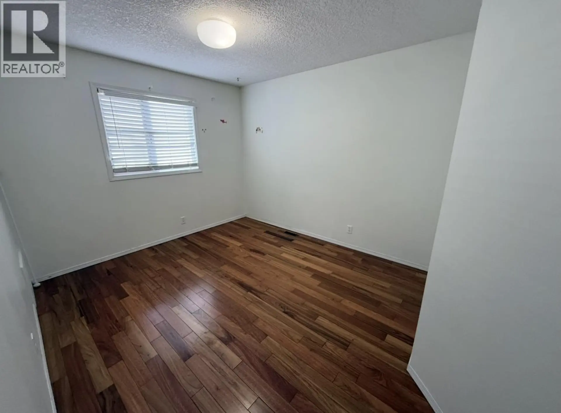 10611 114 AVENUE - Image 7