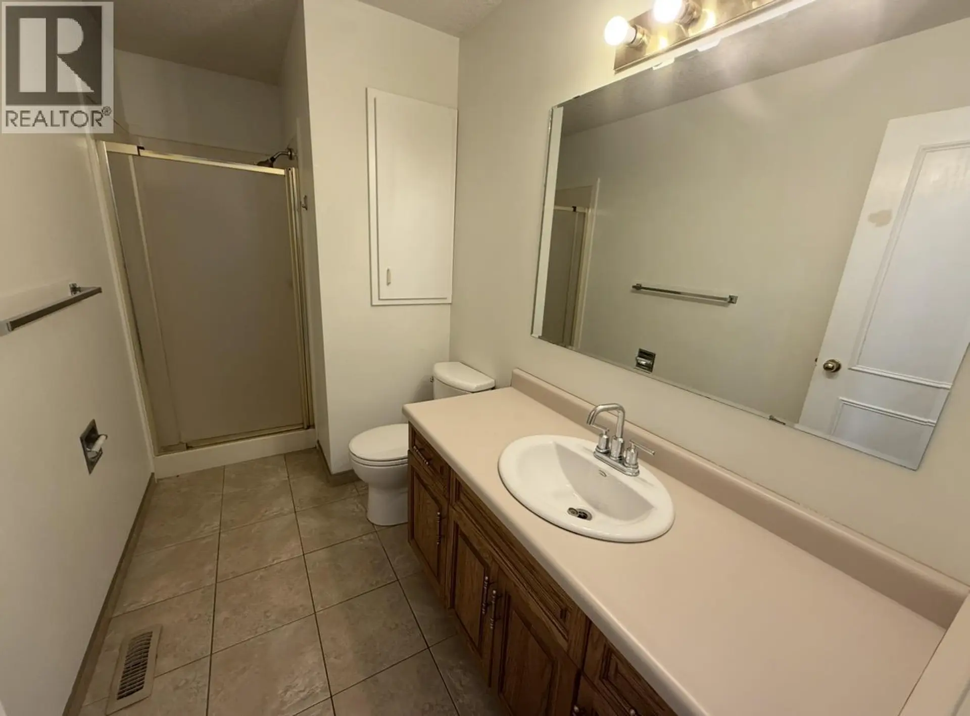 10611 114 AVENUE - Image 6