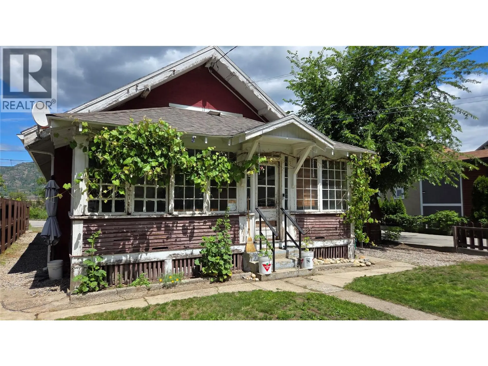 390 Binns Street - Image 13