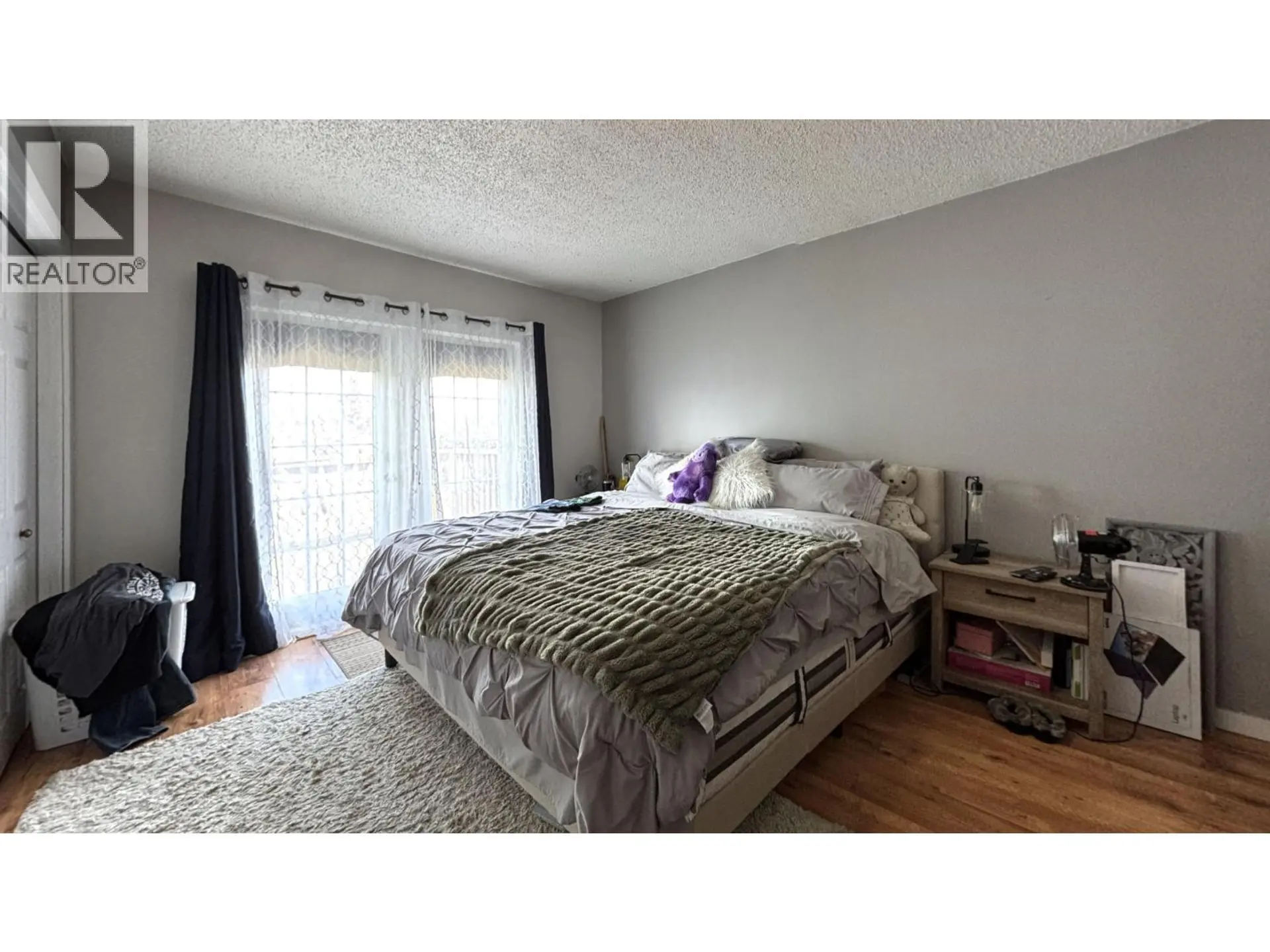 8924 88 STREET - Image 9